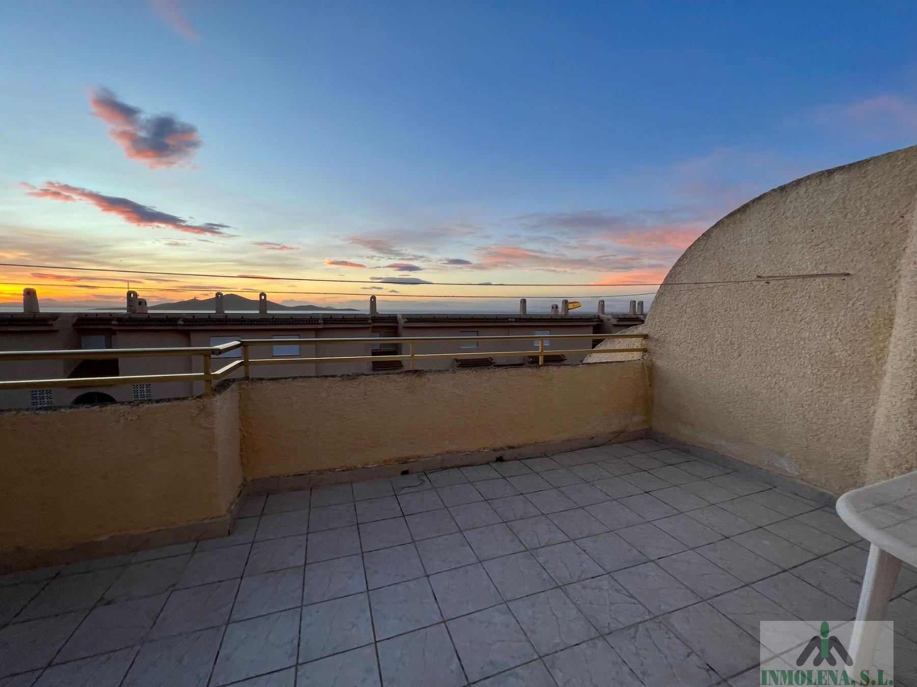 Venta de dúplex en La Manga del Mar Menor
