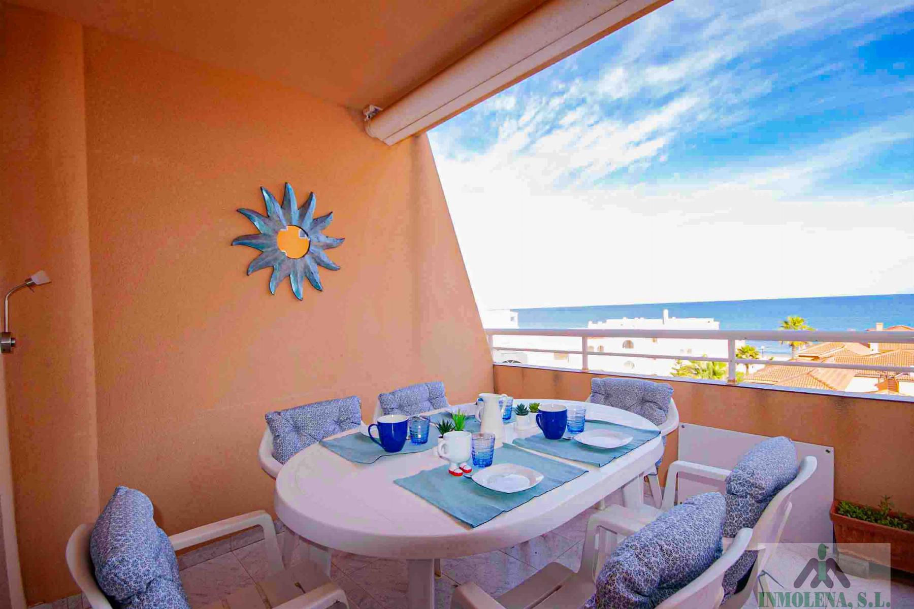 For sale of flat in La Manga del Mar Menor