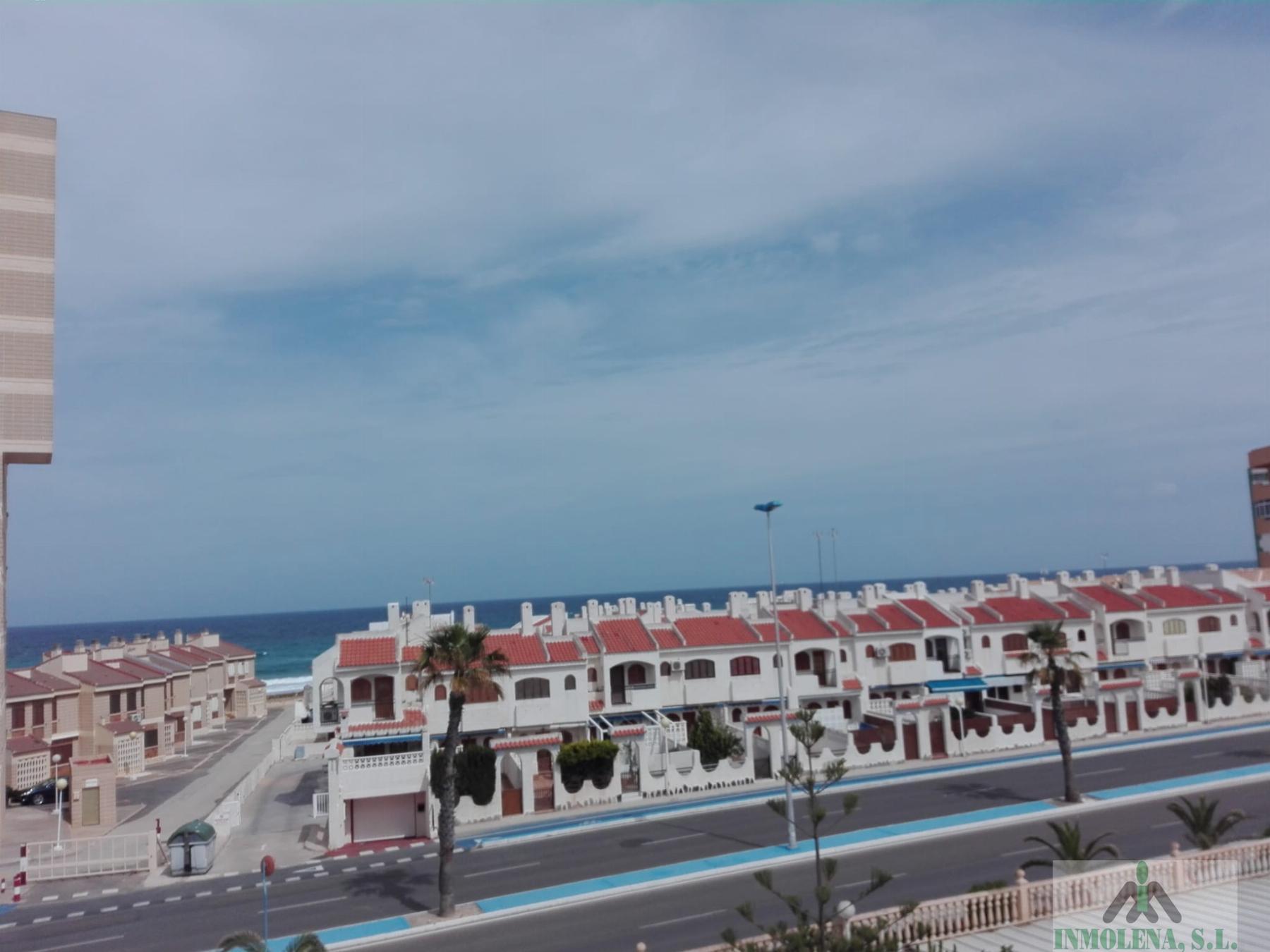 For sale of duplex in La Manga del Mar Menor