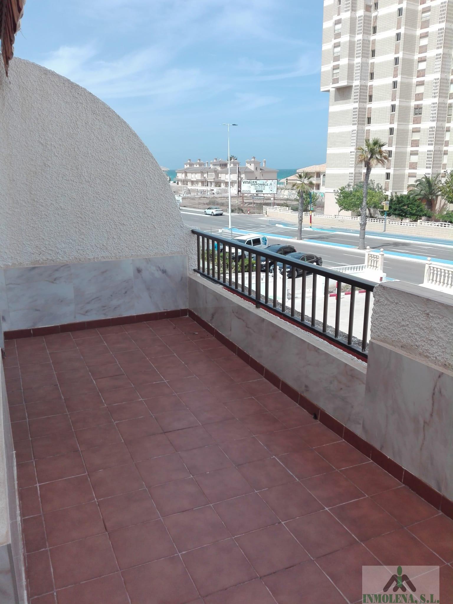 For sale of duplex in La Manga del Mar Menor