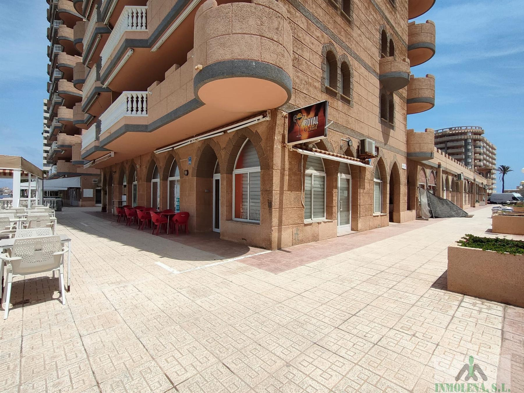 For sale of commercial in La Manga del Mar Menor