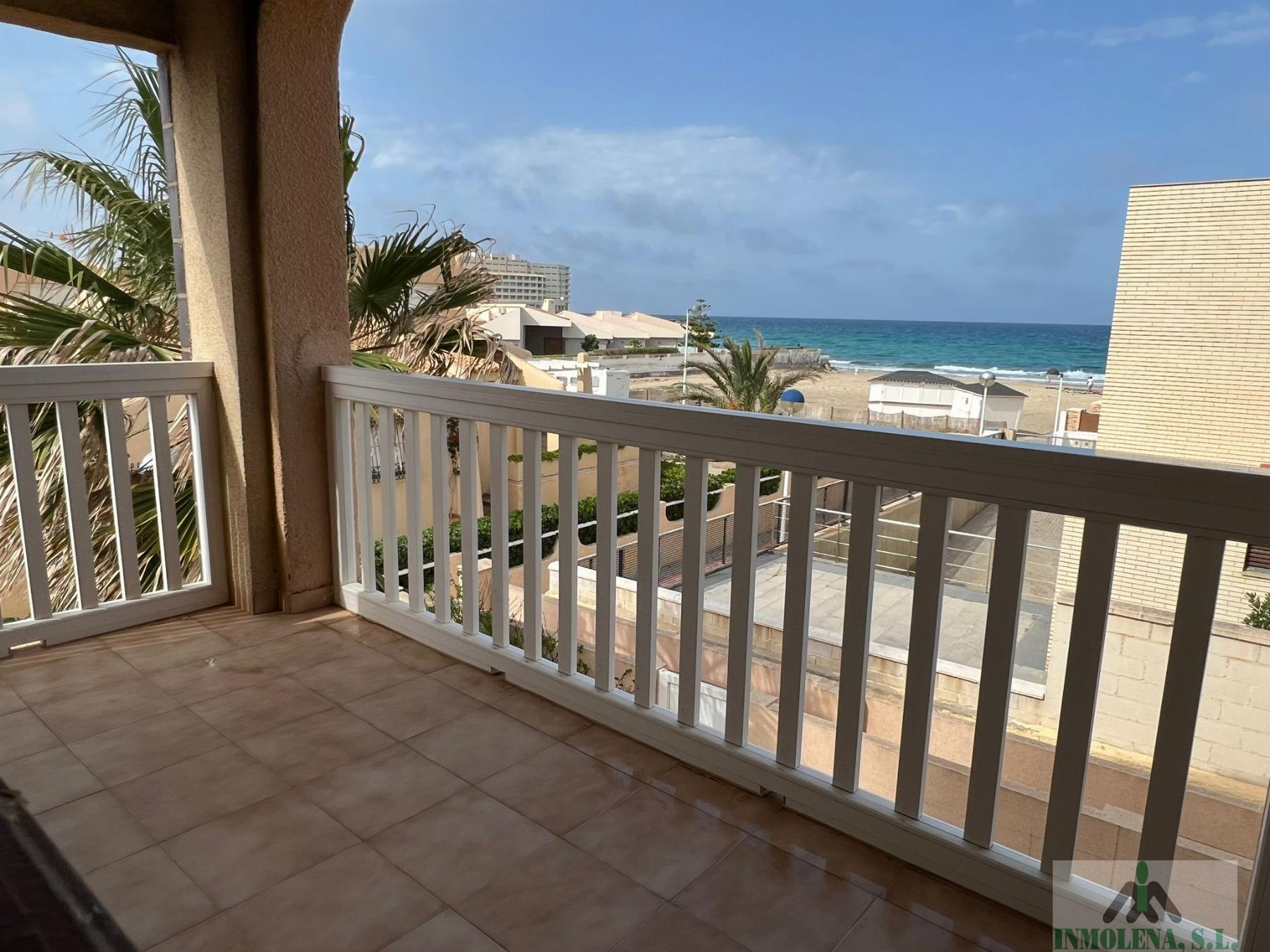 For sale of chalet in La Manga del Mar Menor