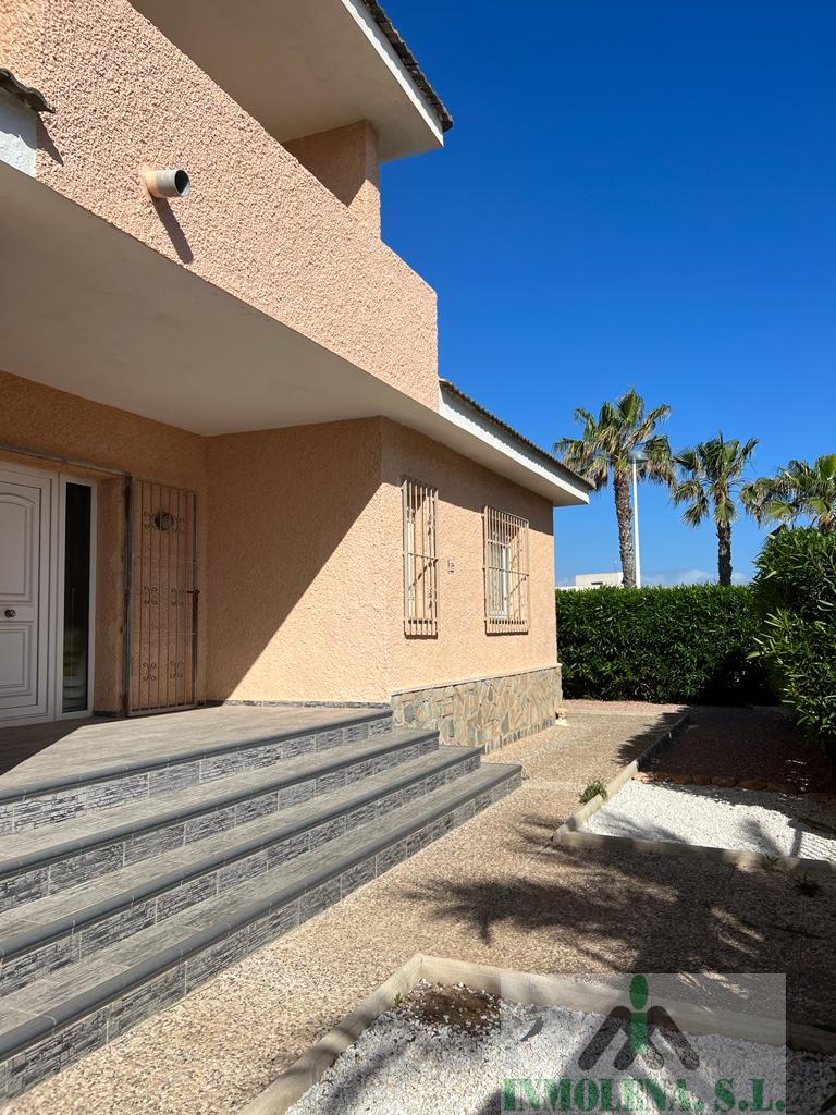 Venta de chalet en La Manga del Mar Menor