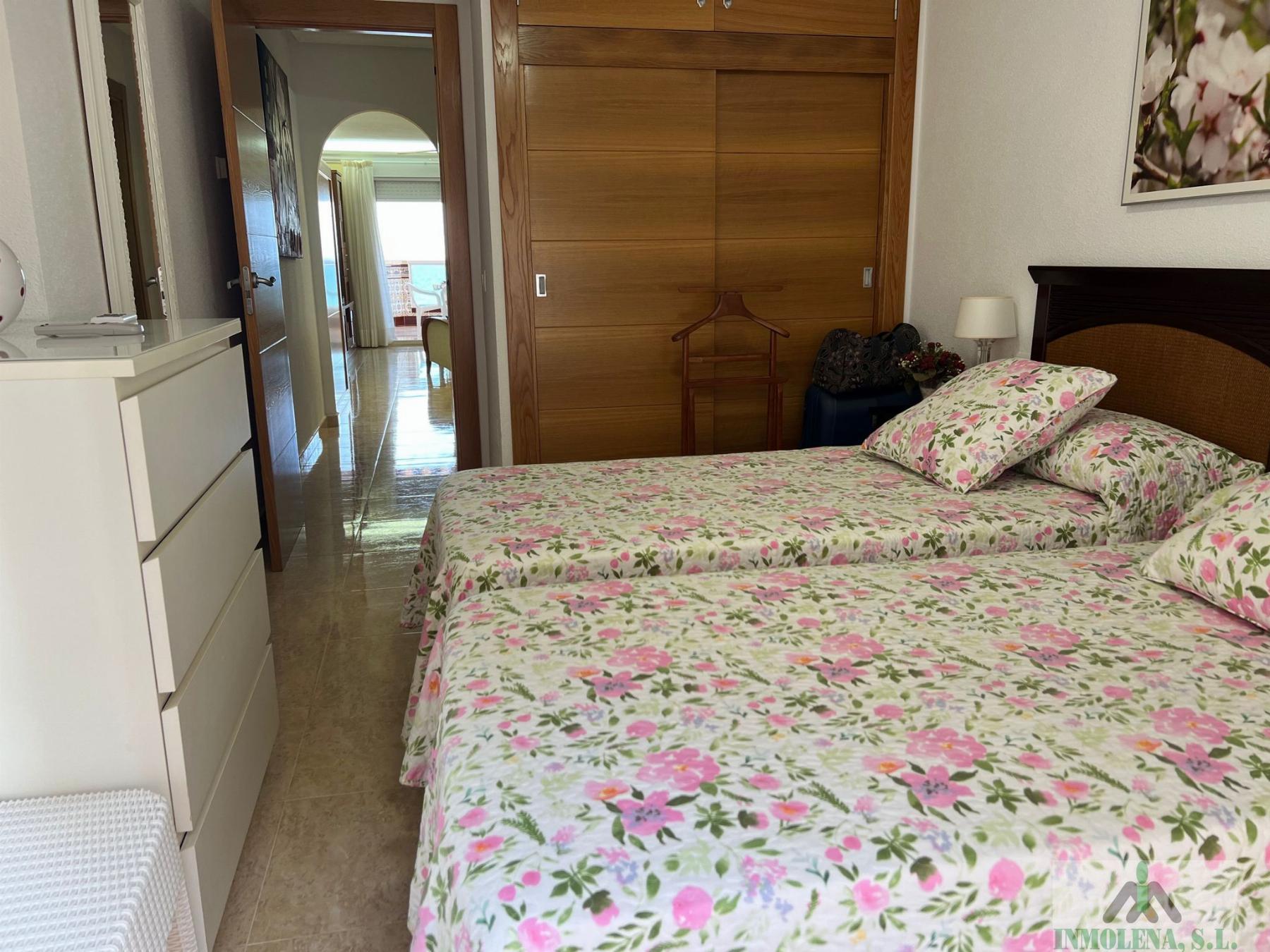For sale of flat in La Manga del Mar Menor