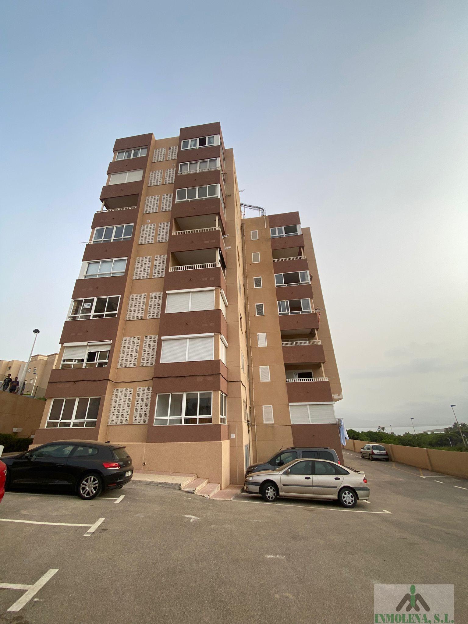 For sale of flat in La Manga del Mar Menor