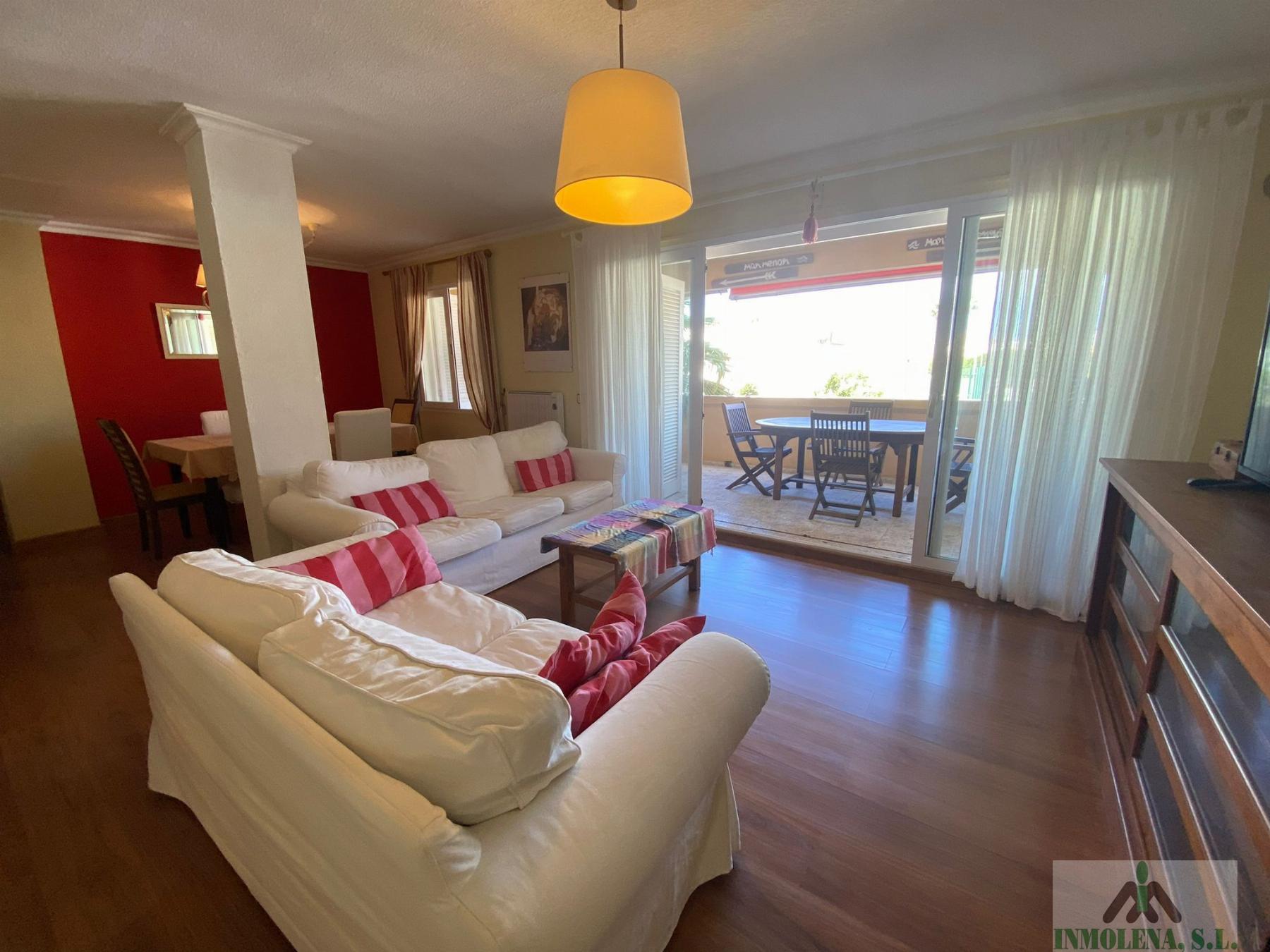 For sale of ground floor in La Manga del Mar Menor