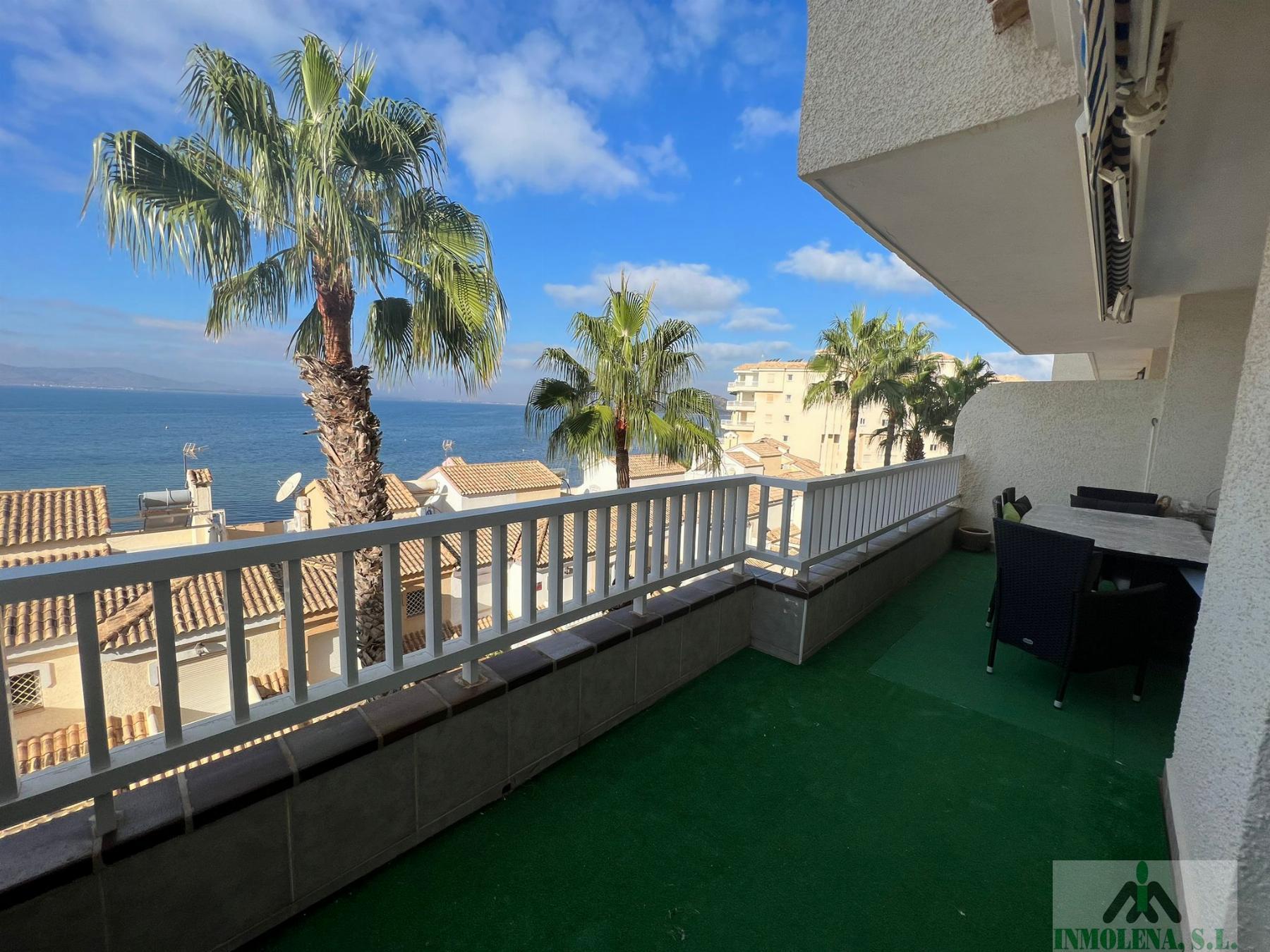 For sale of flat in La Manga del Mar Menor