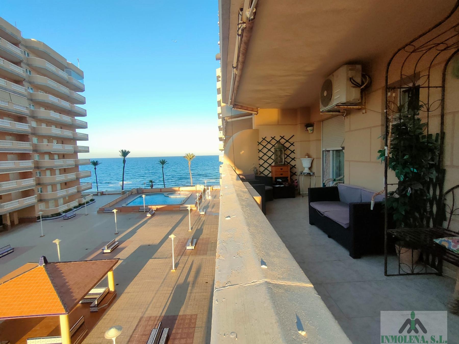 Venta de piso en La Manga del Mar Menor