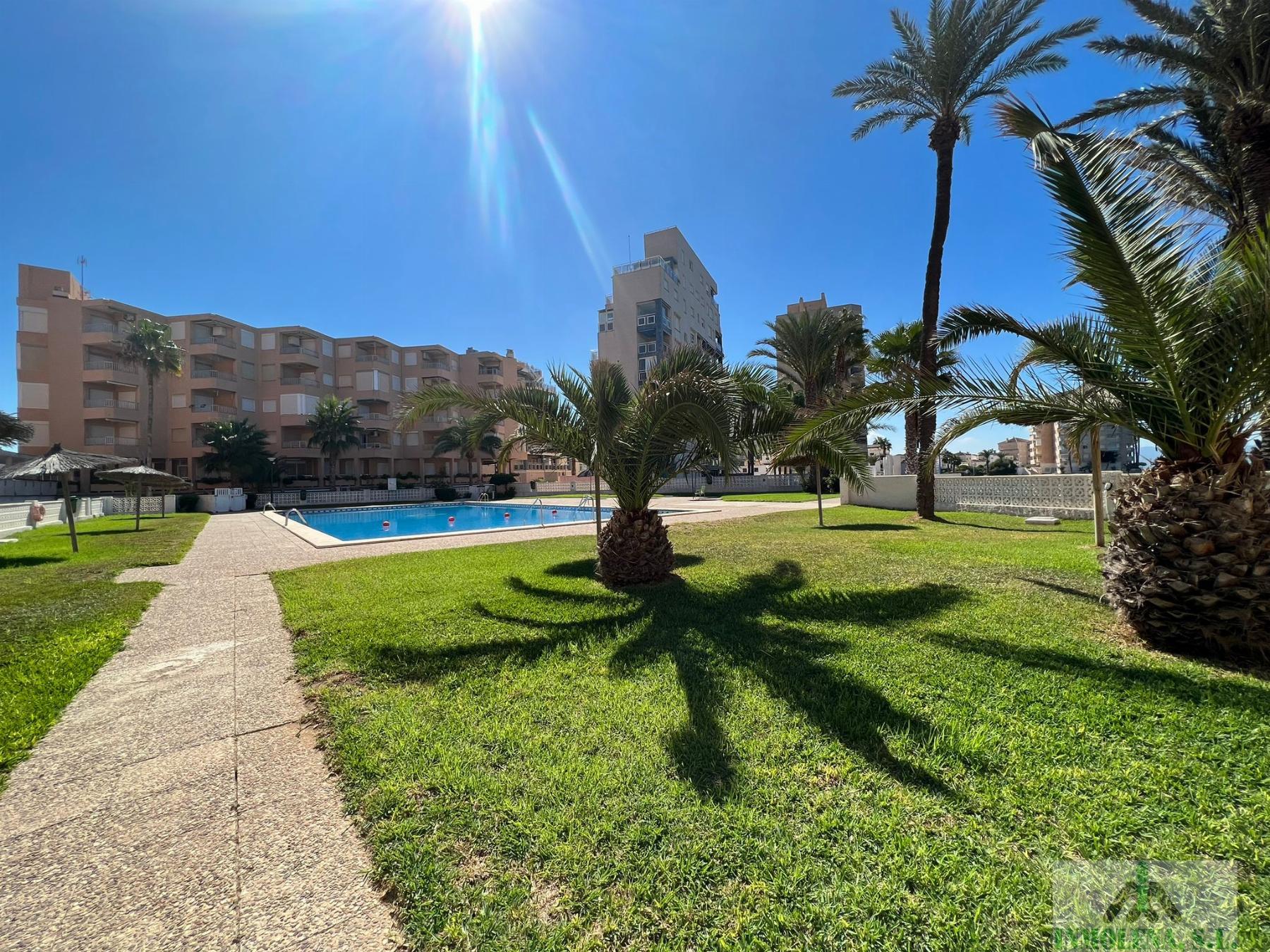 For sale of flat in La Manga del Mar Menor