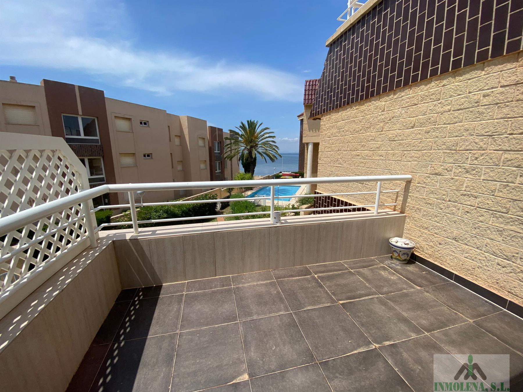 For sale of flat in La Manga del Mar Menor