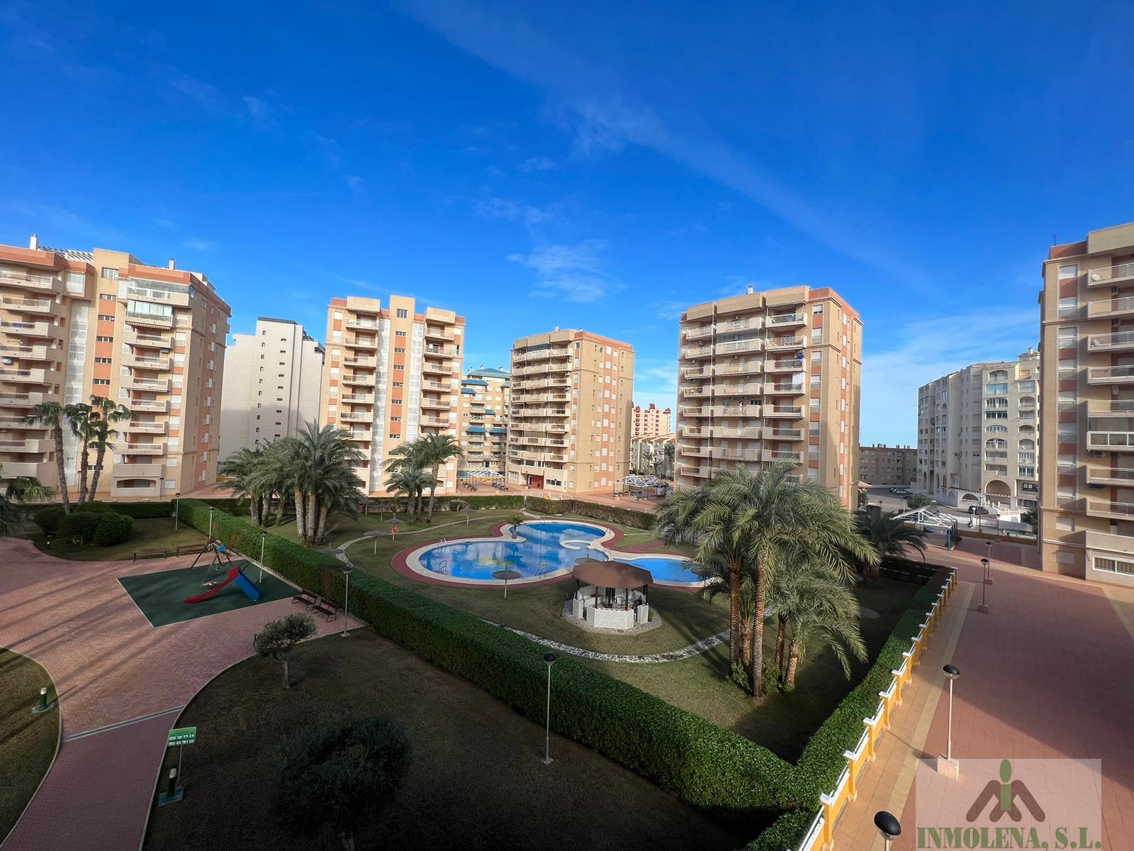 For sale of flat in La Manga del Mar Menor