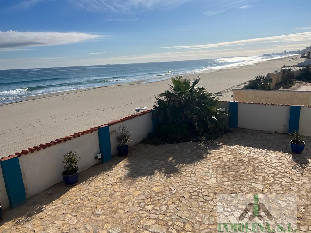 For sale of chalet in La Manga del Mar Menor