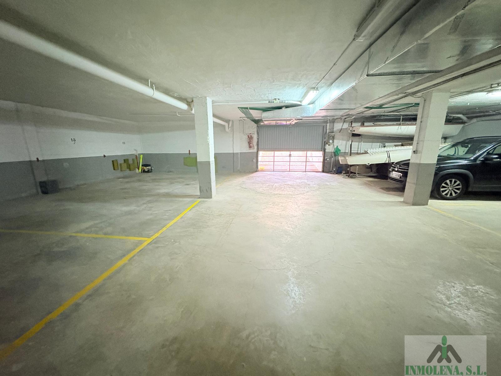 Venta de garaje en La Manga del Mar Menor