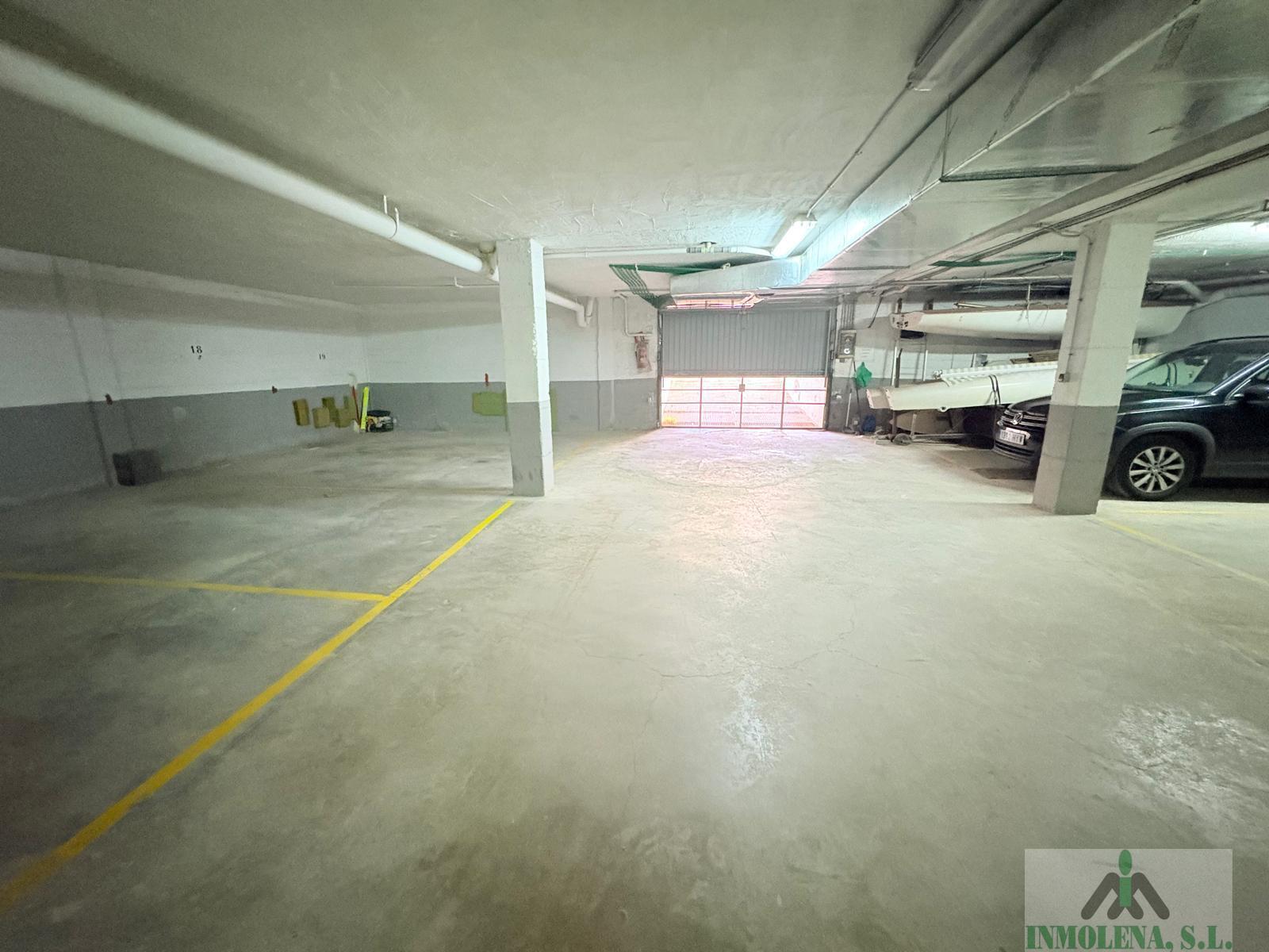 Venta de garaje en La Manga del Mar Menor