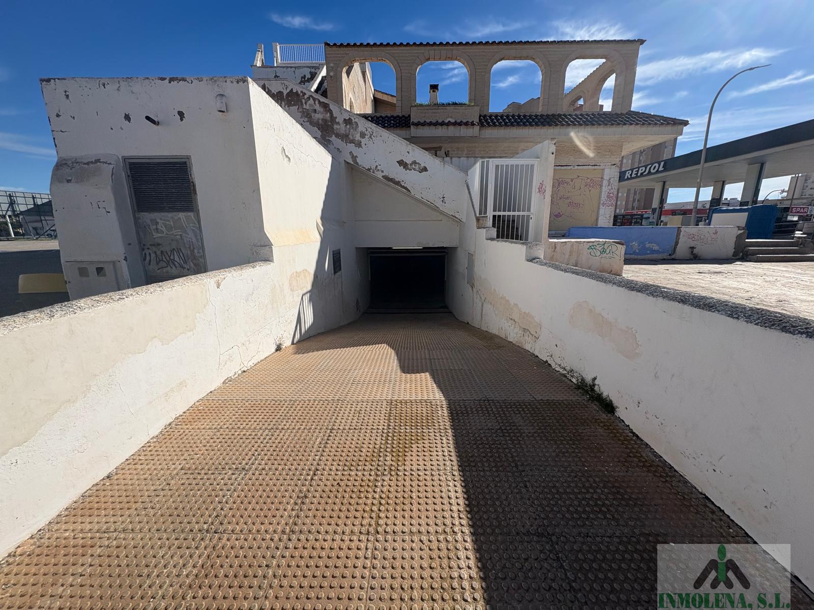 Venta de garaje en La Manga del Mar Menor