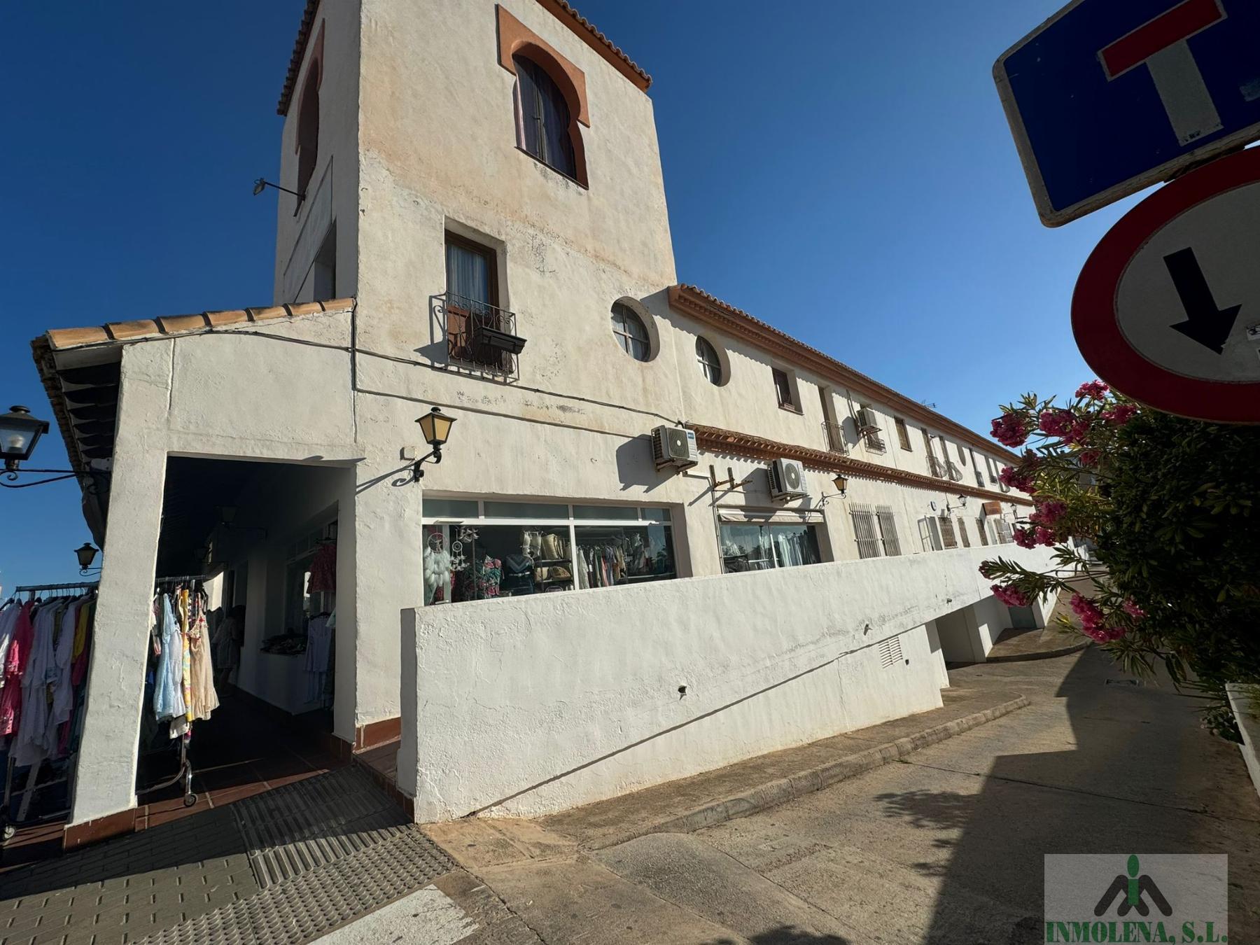 For sale of garage in La Manga del Mar Menor