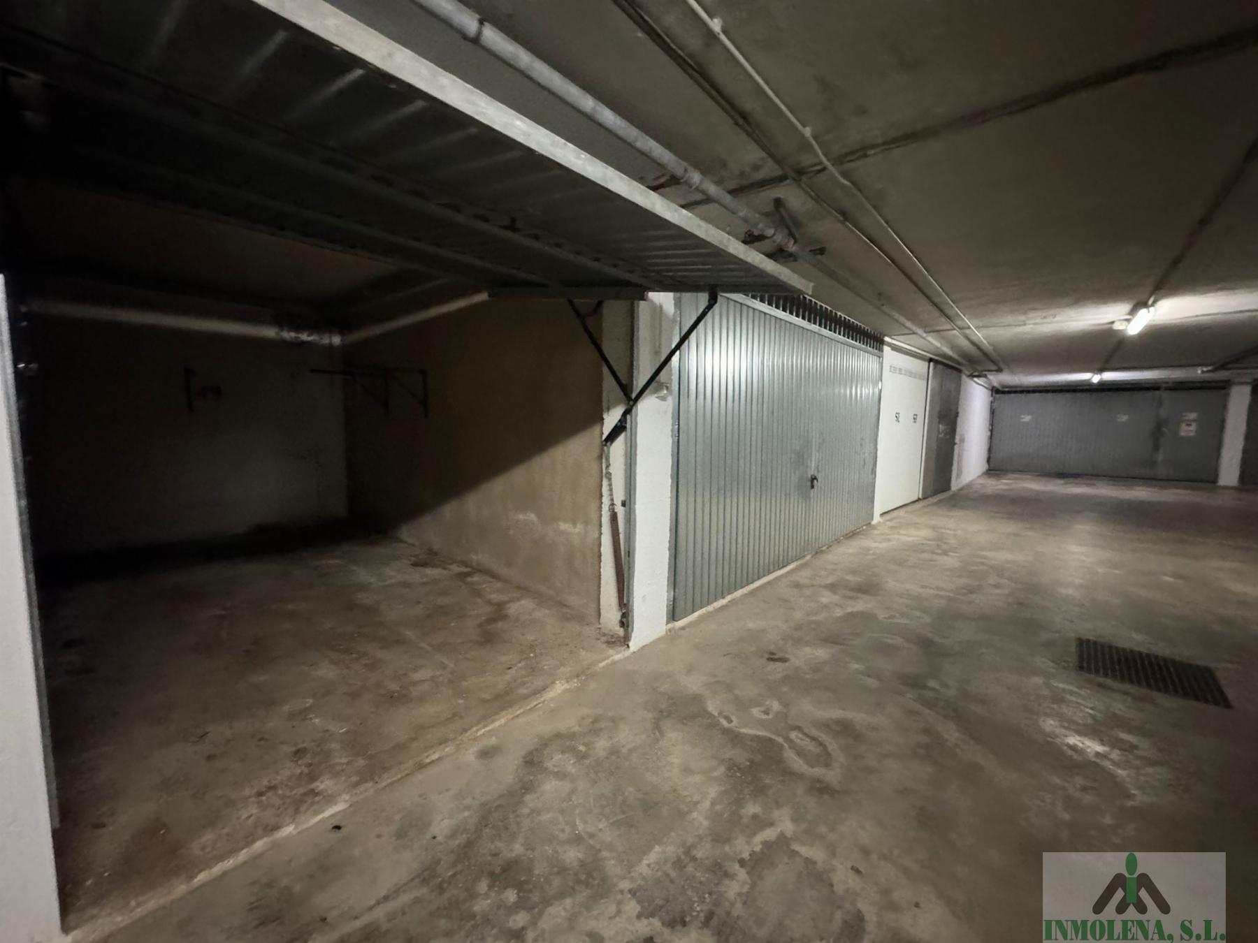 For sale of garage in La Manga del Mar Menor