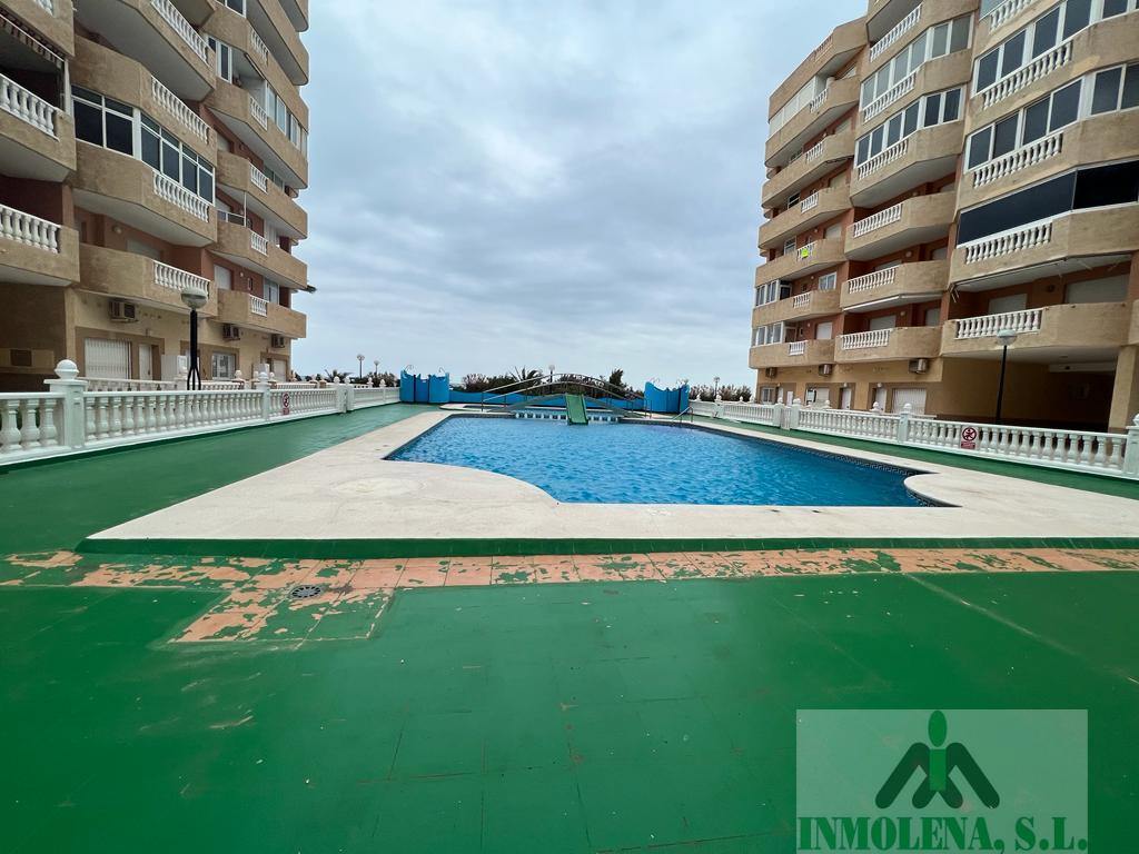 For sale of apartment in La Manga del Mar Menor