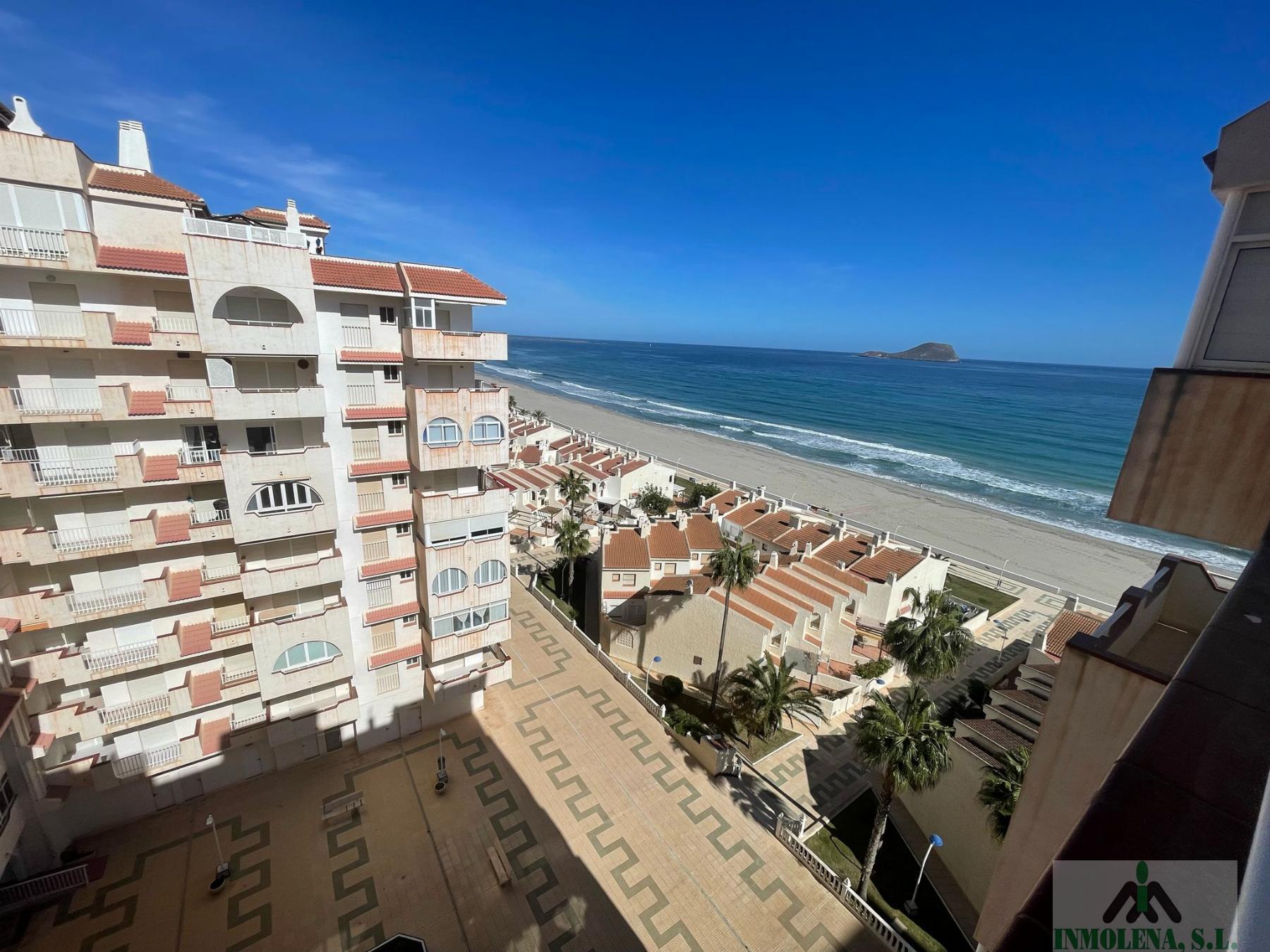 For sale of apartment in La Manga del Mar Menor