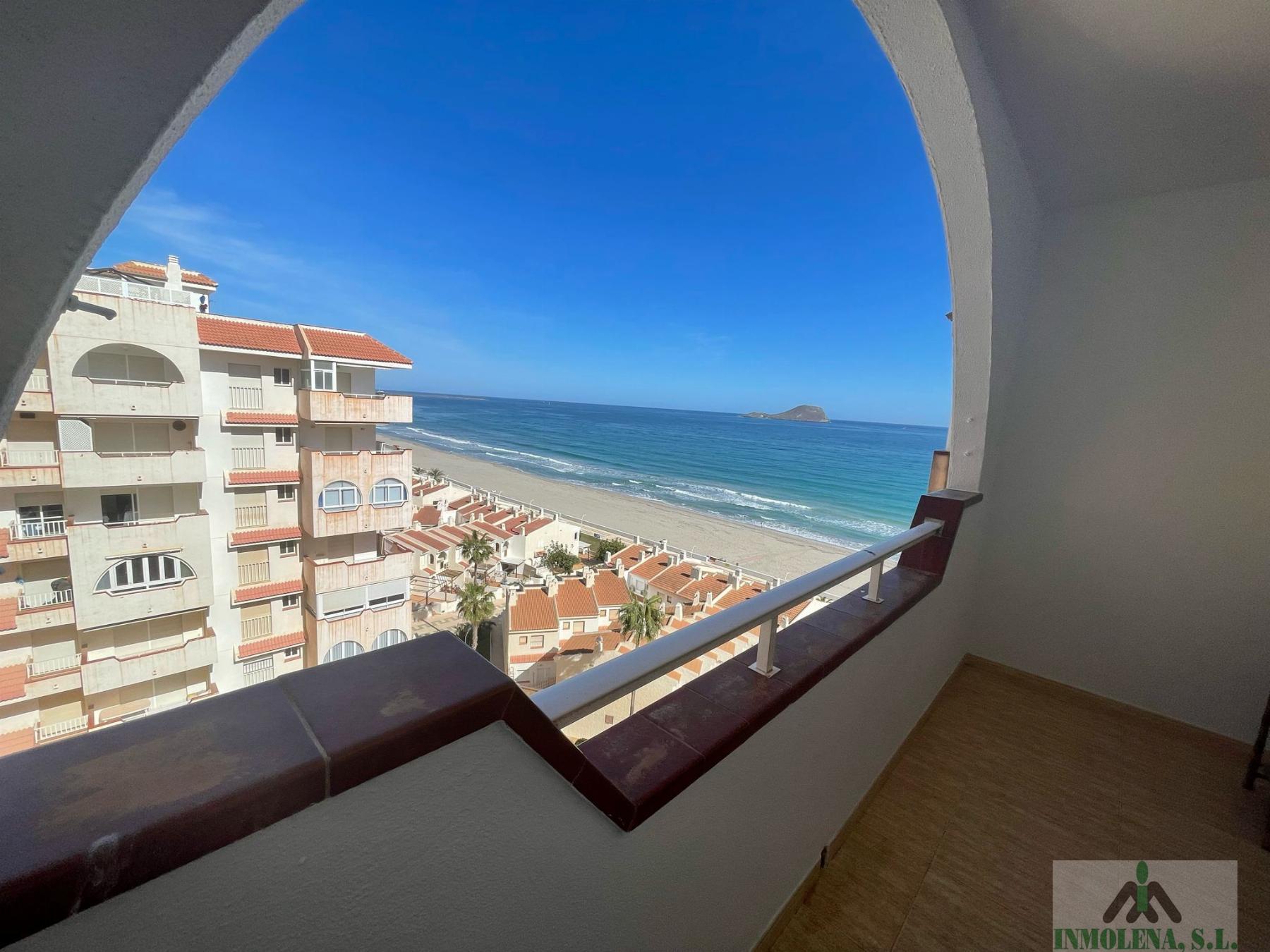 For sale of apartment in La Manga del Mar Menor