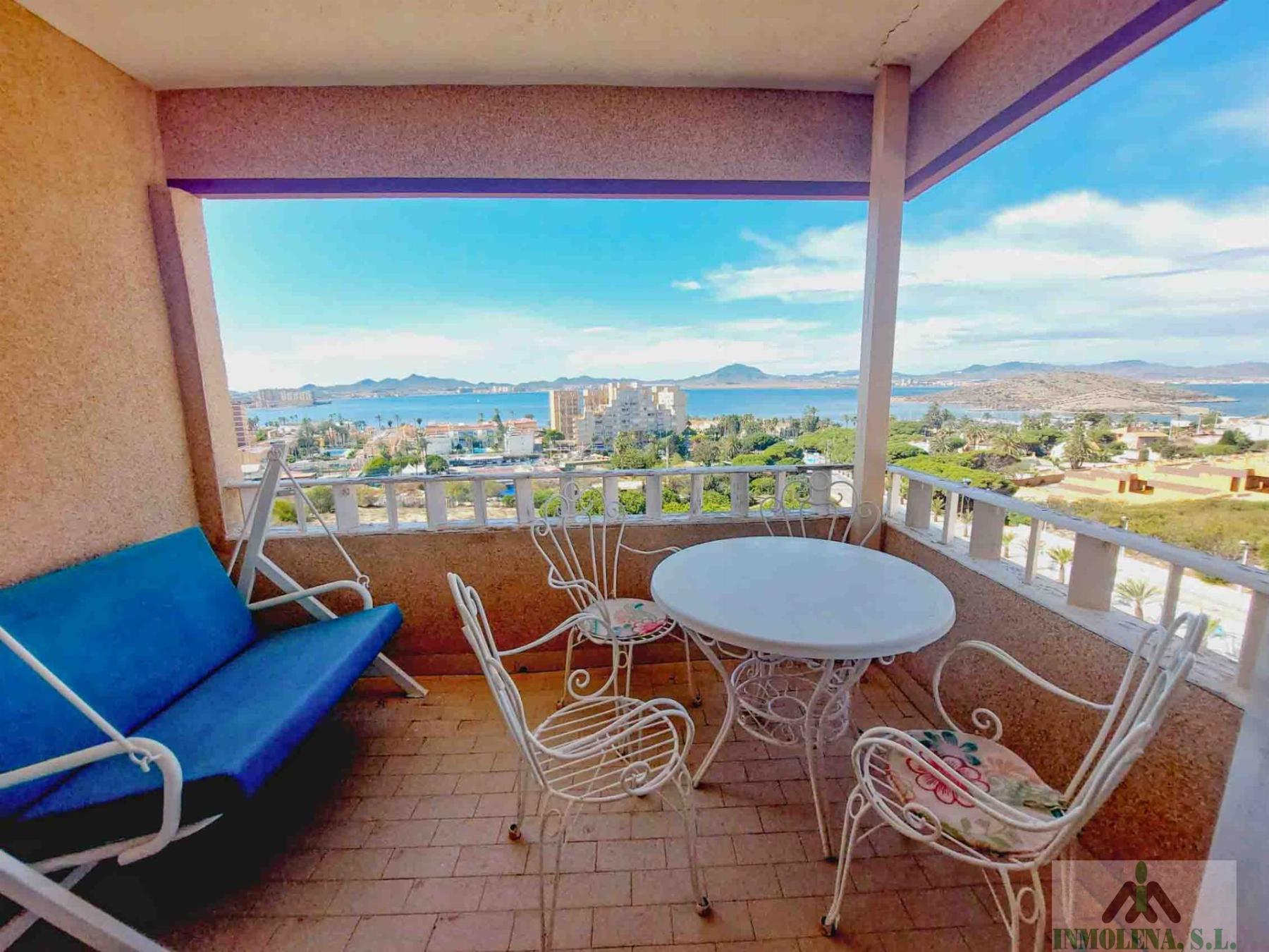 For sale of flat in La Manga del Mar Menor