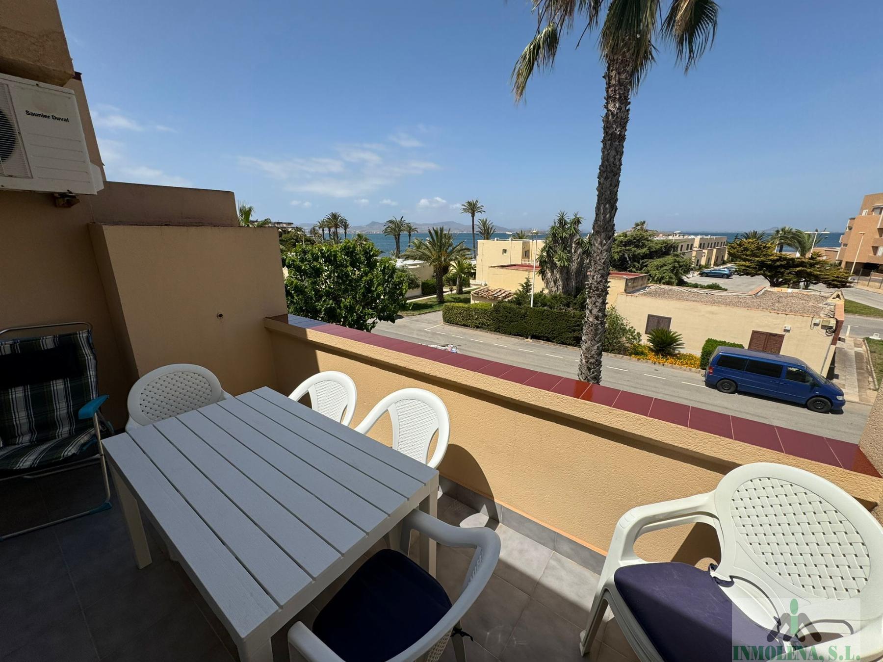 For sale of flat in La Manga del Mar Menor