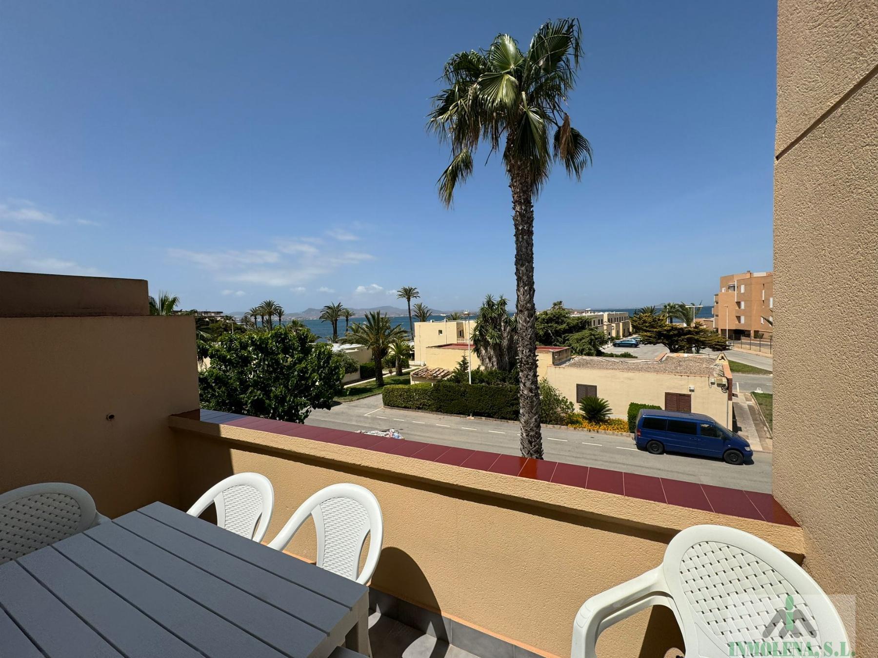 For sale of flat in La Manga del Mar Menor