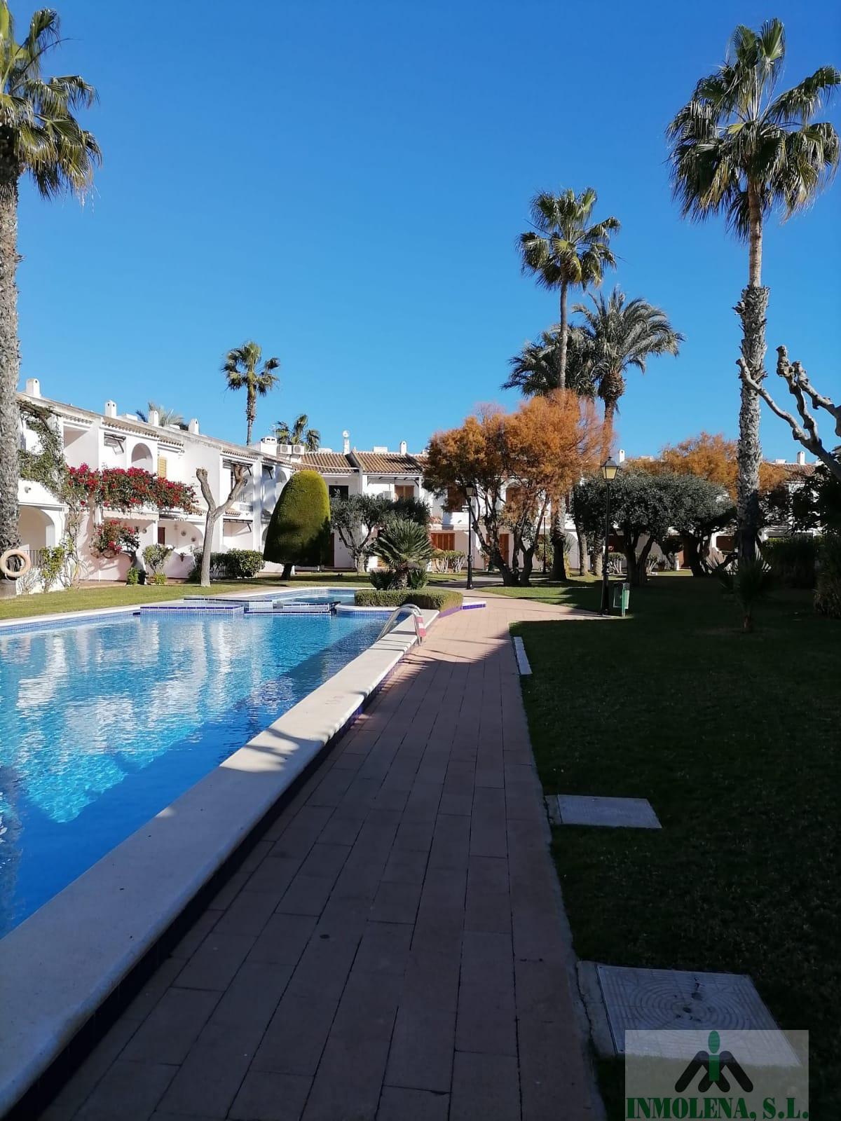 For sale of ground floor in La Manga del Mar Menor