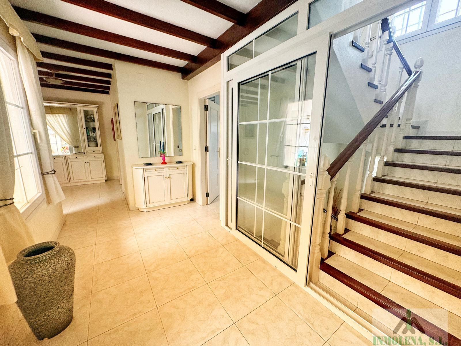 For sale of chalet in La Manga del Mar Menor