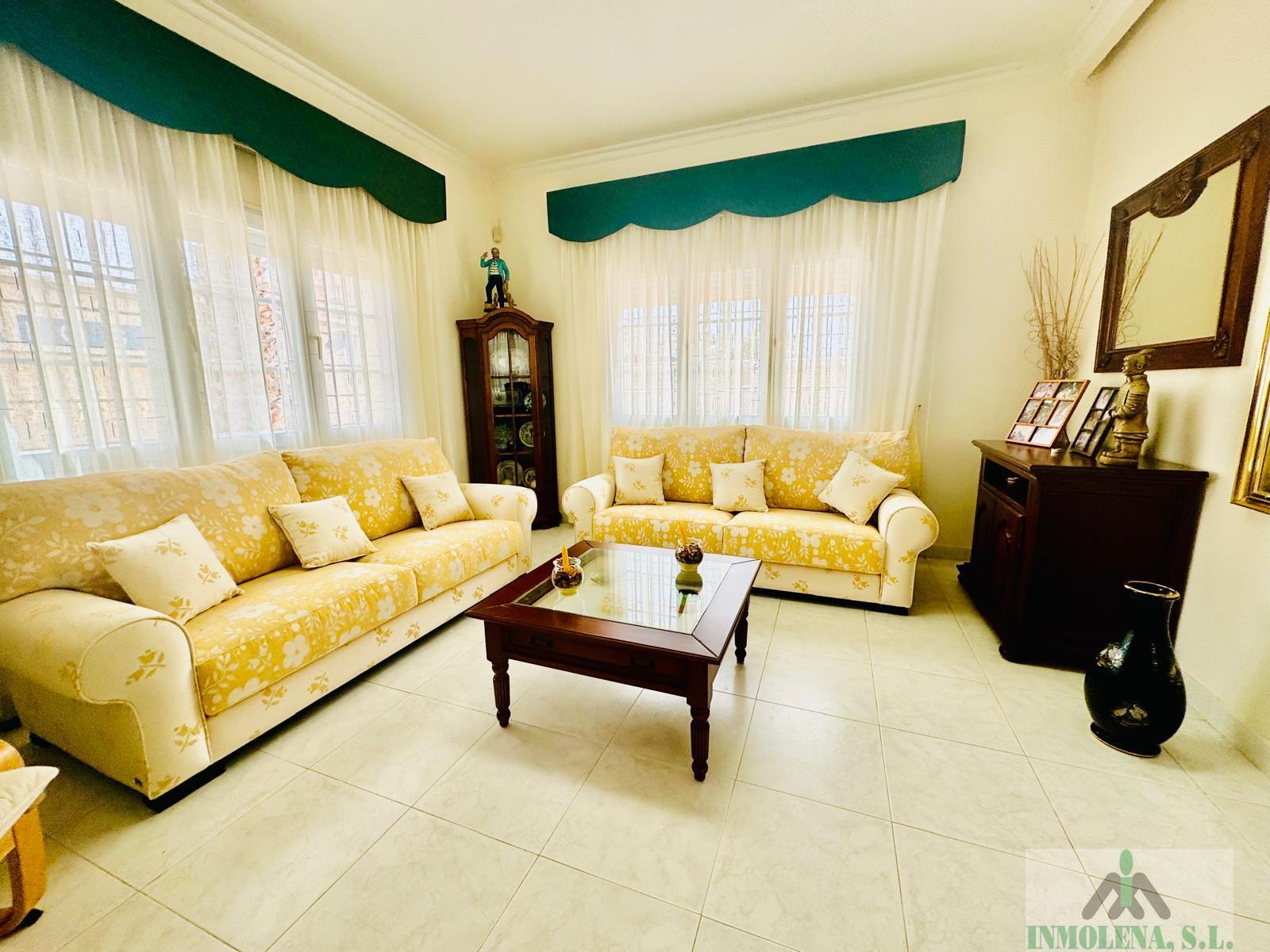 For sale of chalet in La Manga del Mar Menor