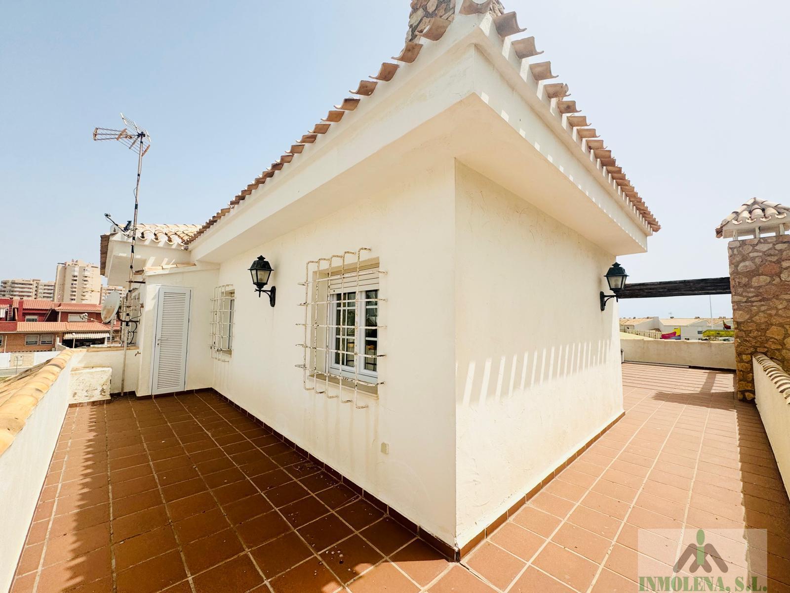 For sale of chalet in La Manga del Mar Menor