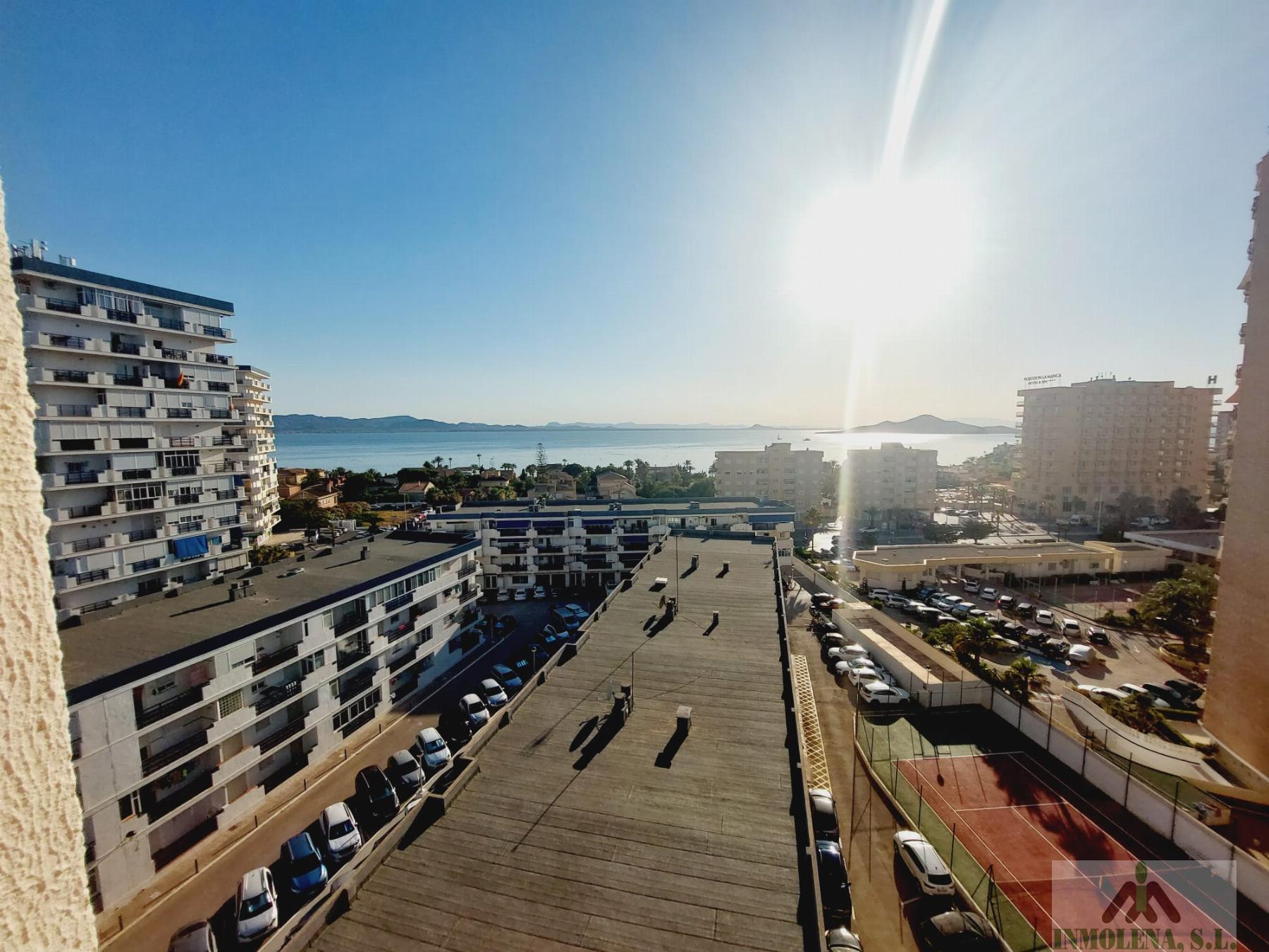 For sale of apartment in La Manga del Mar Menor
