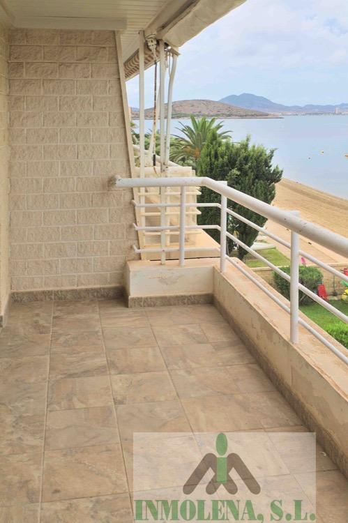 For sale of flat in La Manga del Mar Menor