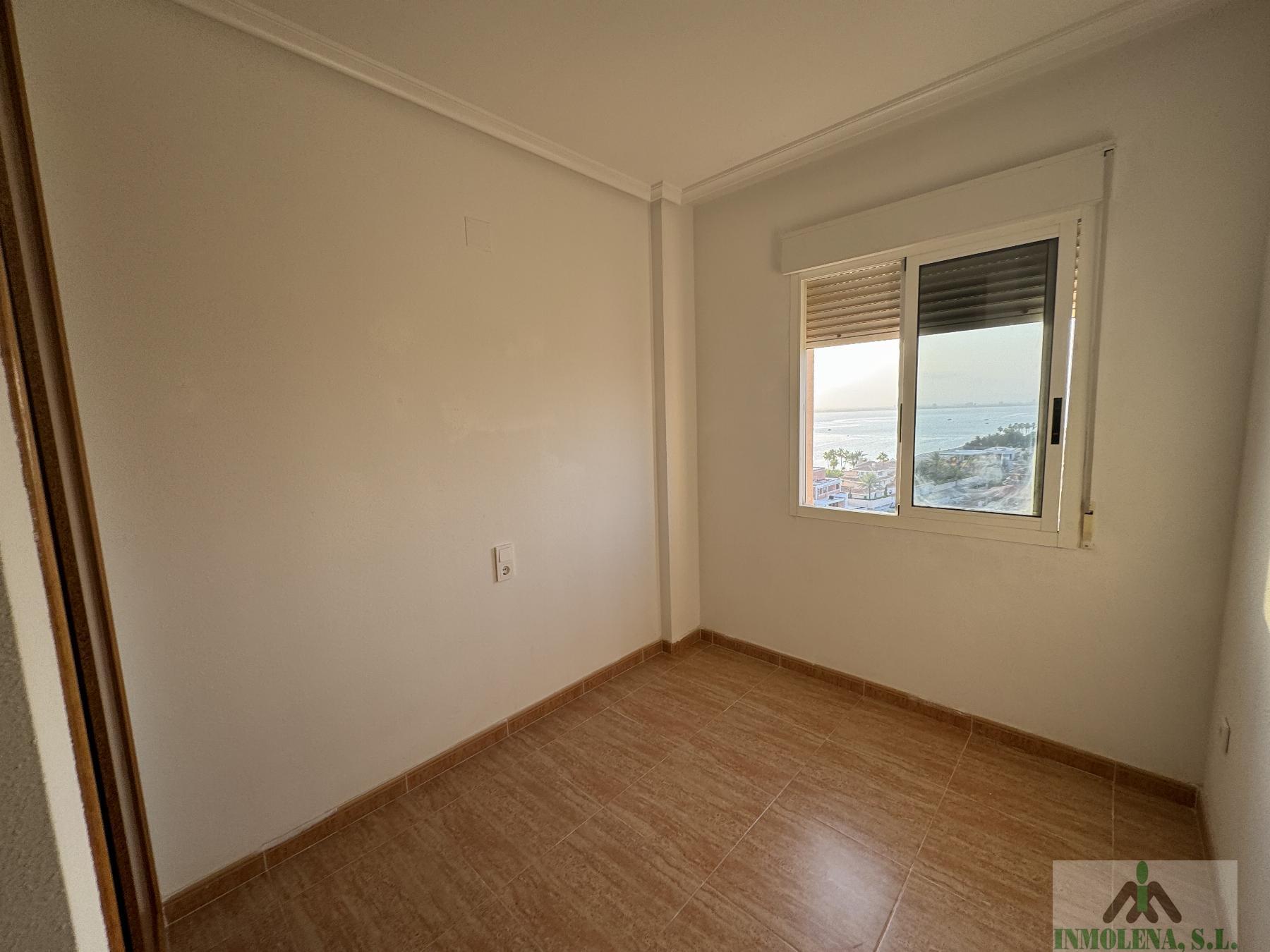 For sale of flat in La Manga del Mar Menor