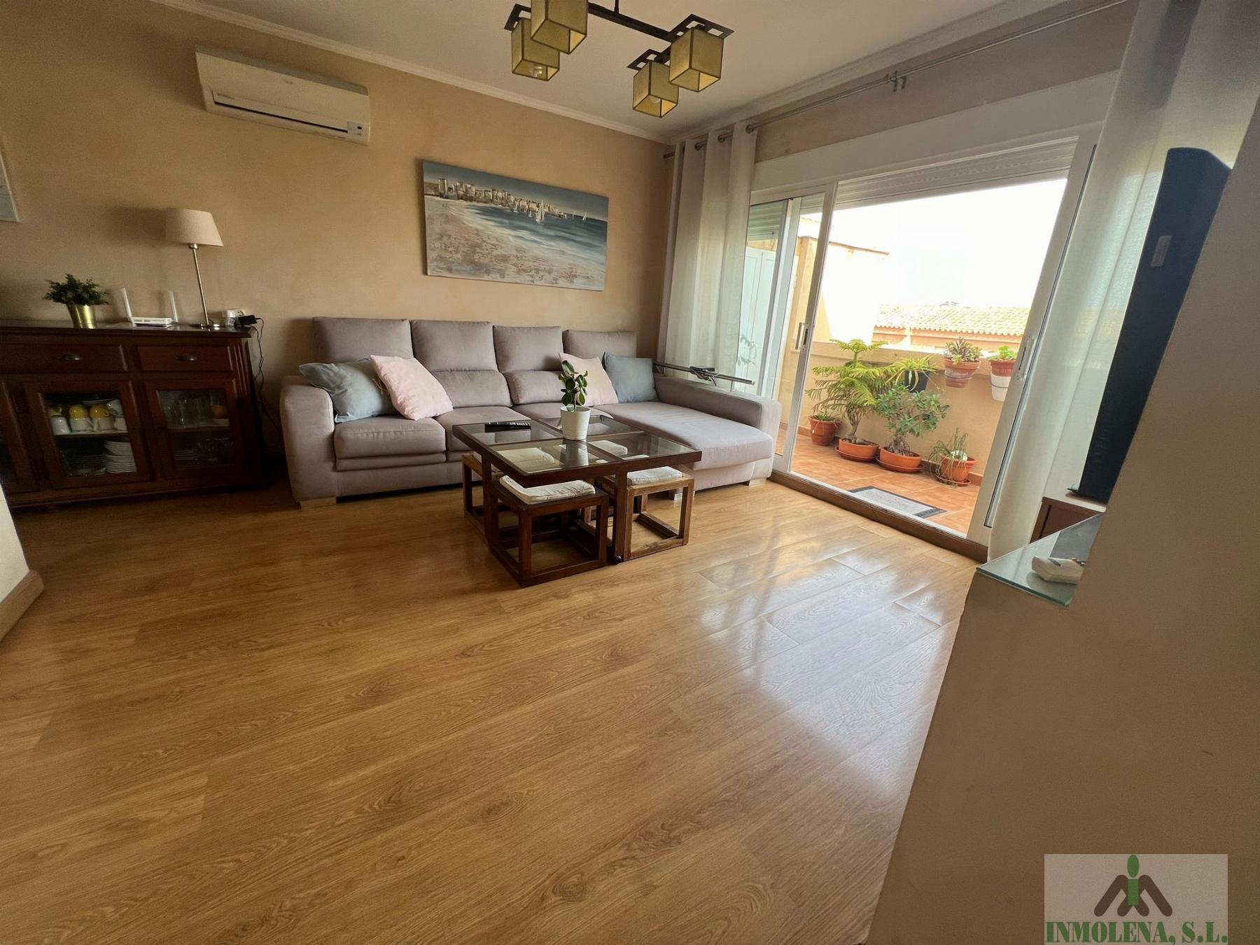 For sale of flat in La Manga del Mar Menor