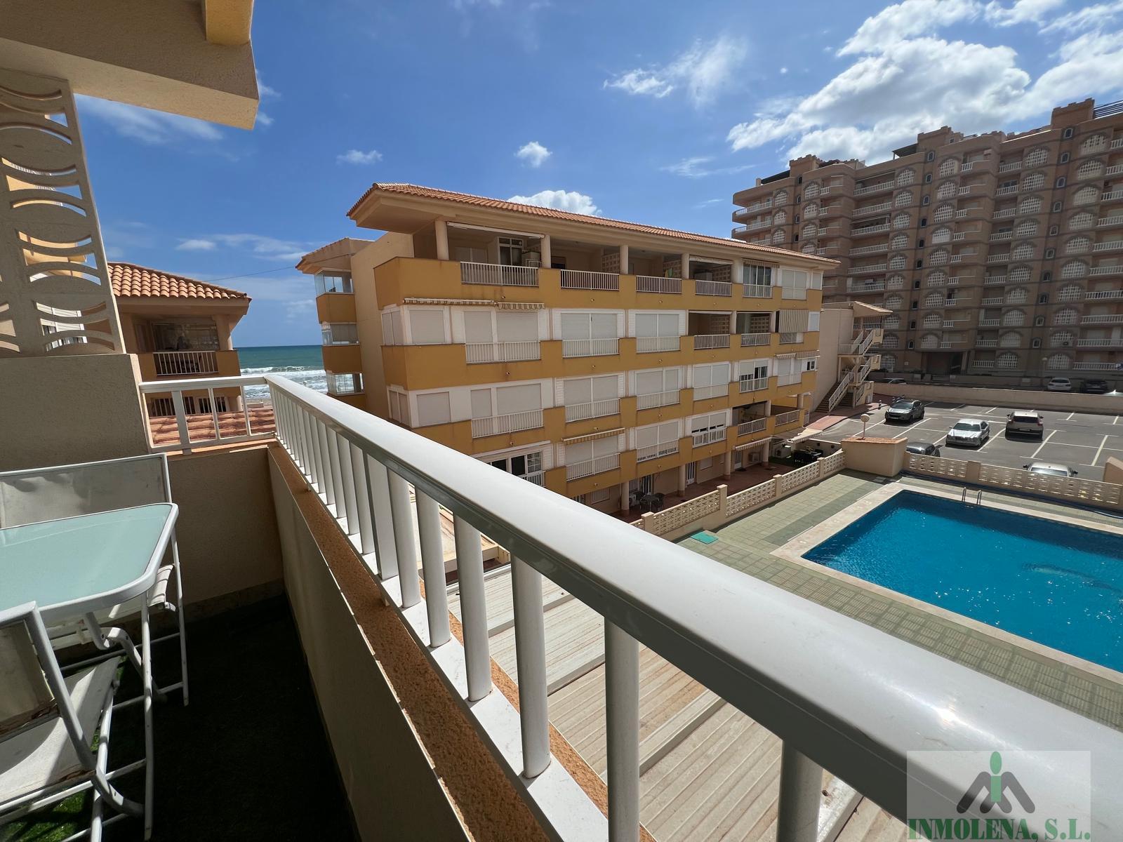 For sale of apartment in La Manga del Mar Menor