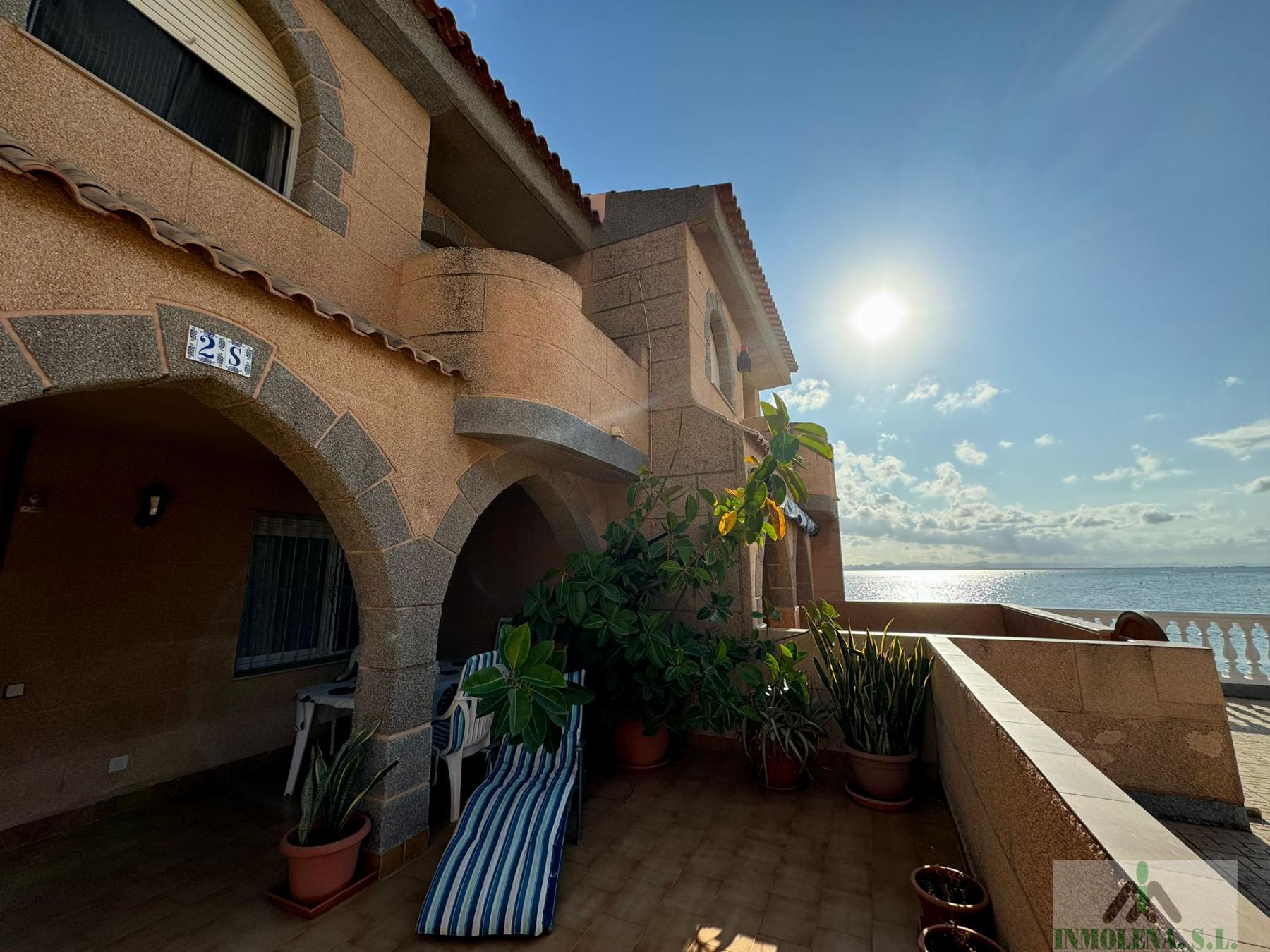 For sale of duplex in La Manga del Mar Menor