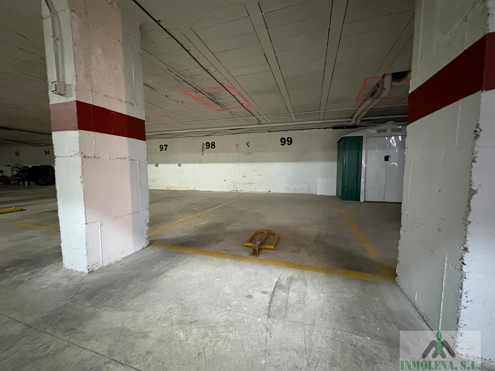 Venta de garaje en La Manga del Mar Menor