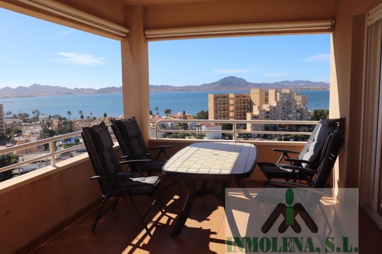 For sale of flat in La Manga del Mar Menor