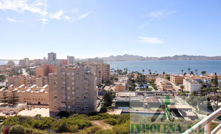 For sale of flat in La Manga del Mar Menor