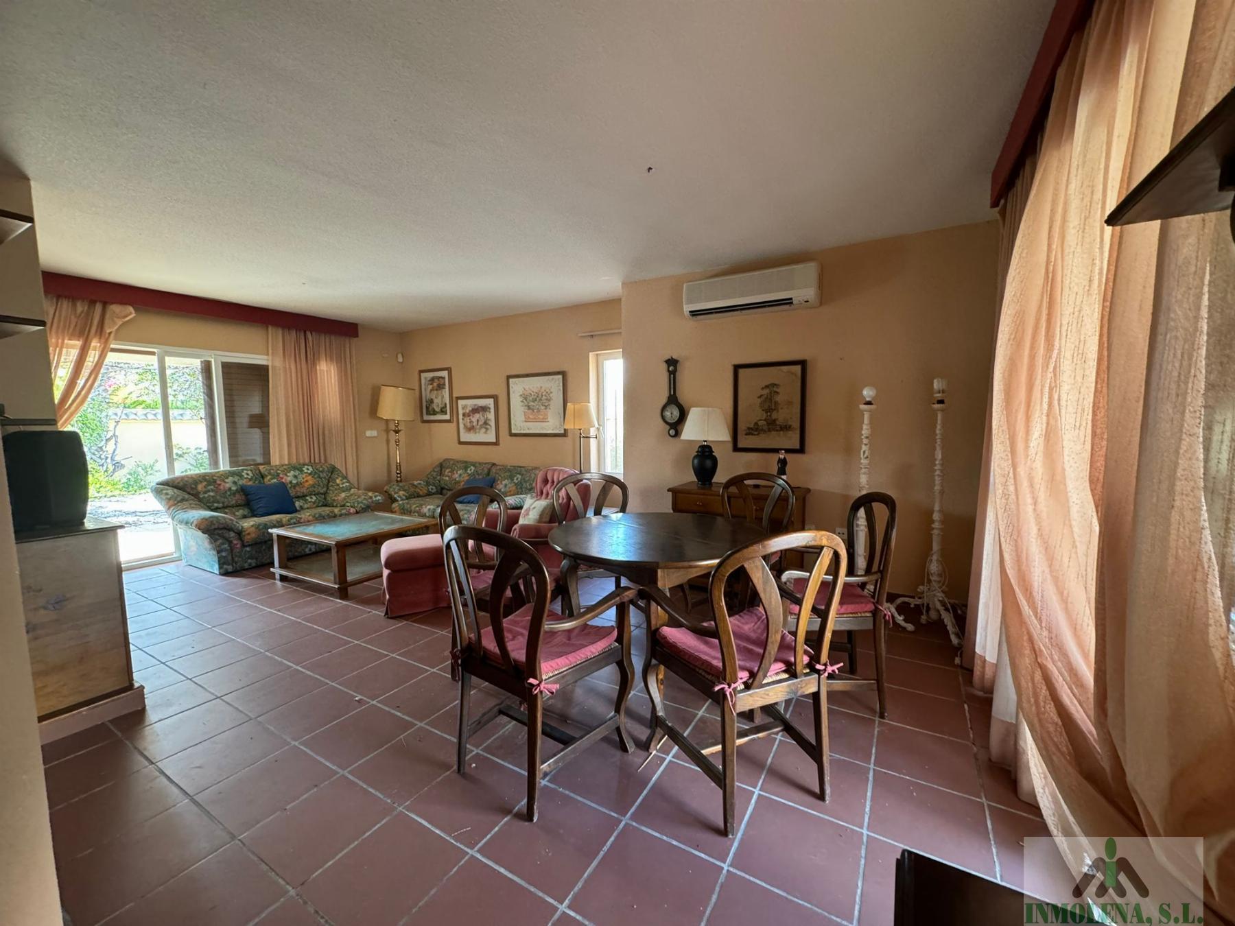 For sale of chalet in La Manga del Mar Menor