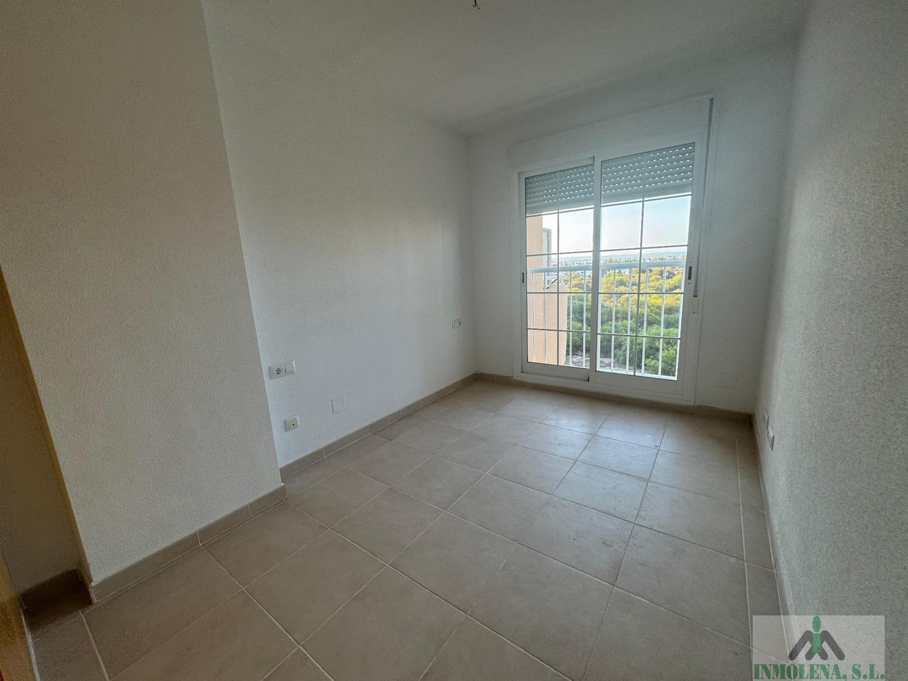 For sale of flat in La Manga del Mar Menor