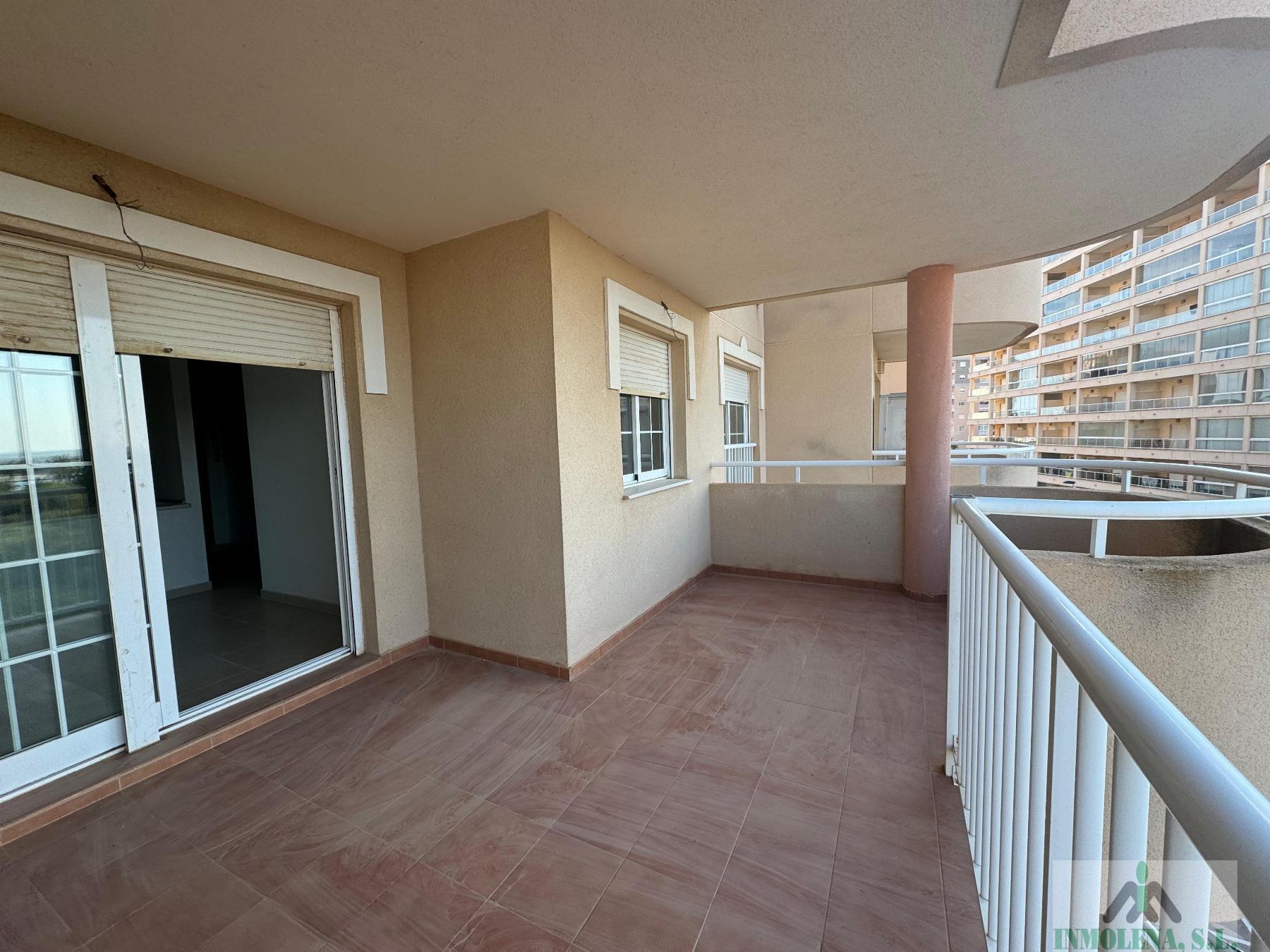 For sale of flat in La Manga del Mar Menor