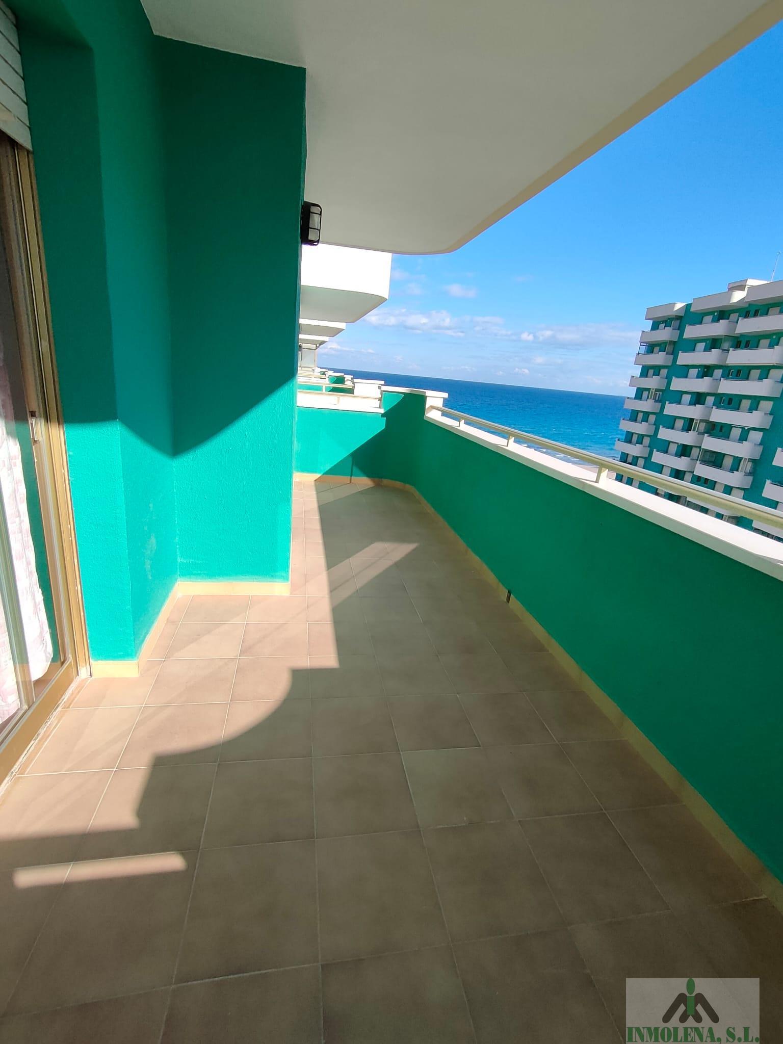 For sale of flat in La Manga del Mar Menor