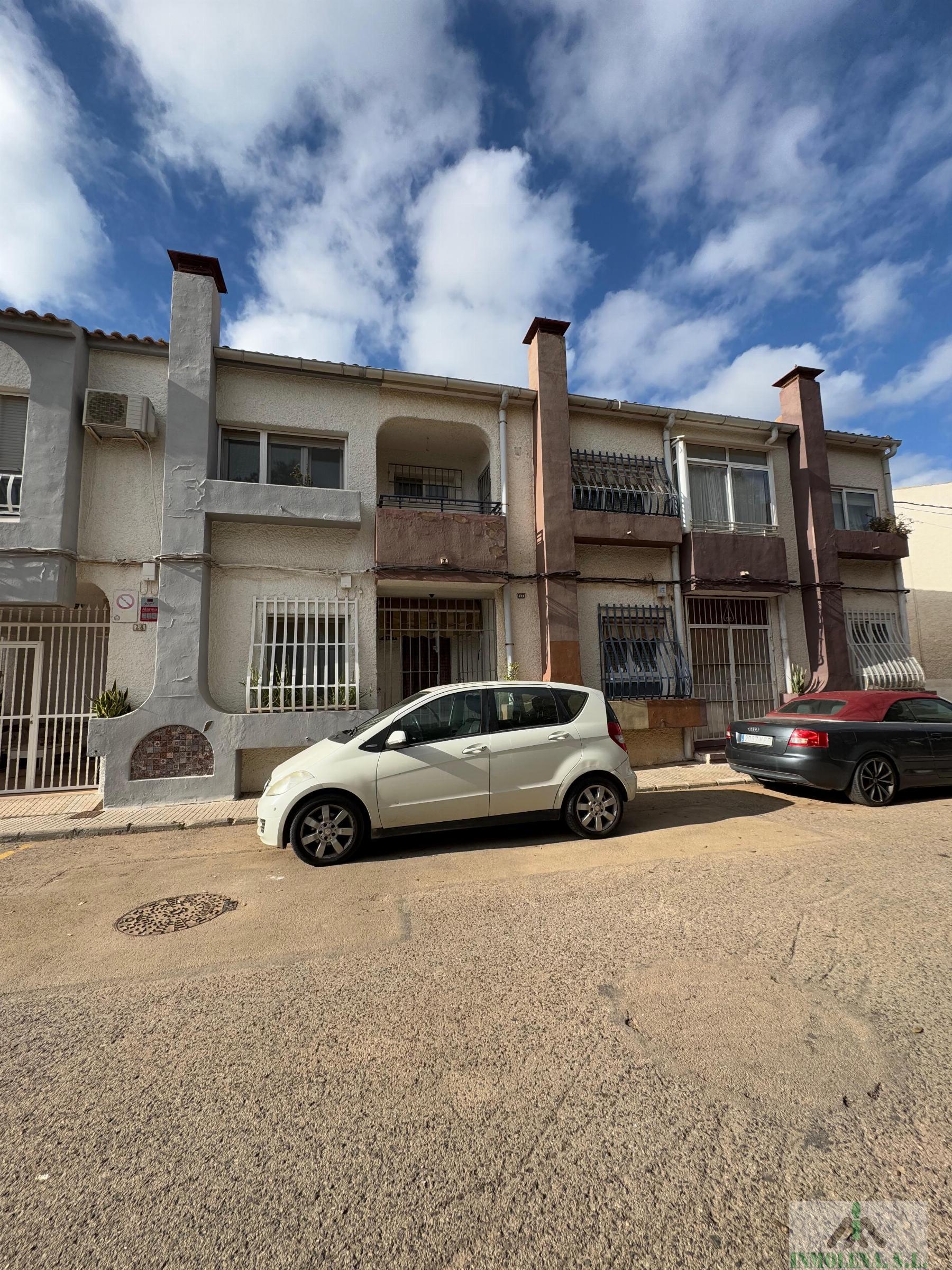 For sale of duplex in Cartagena
