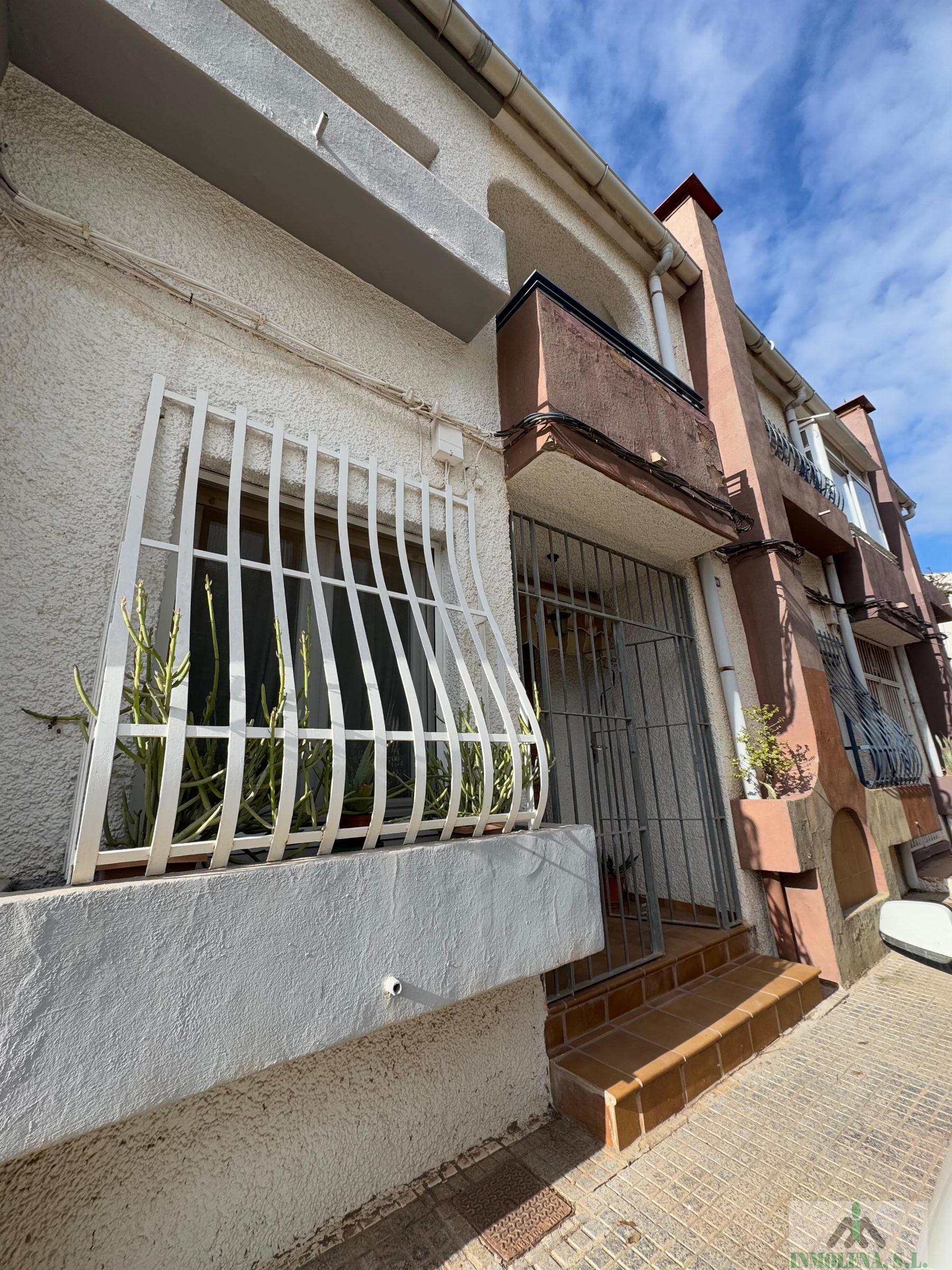 For sale of duplex in Cartagena