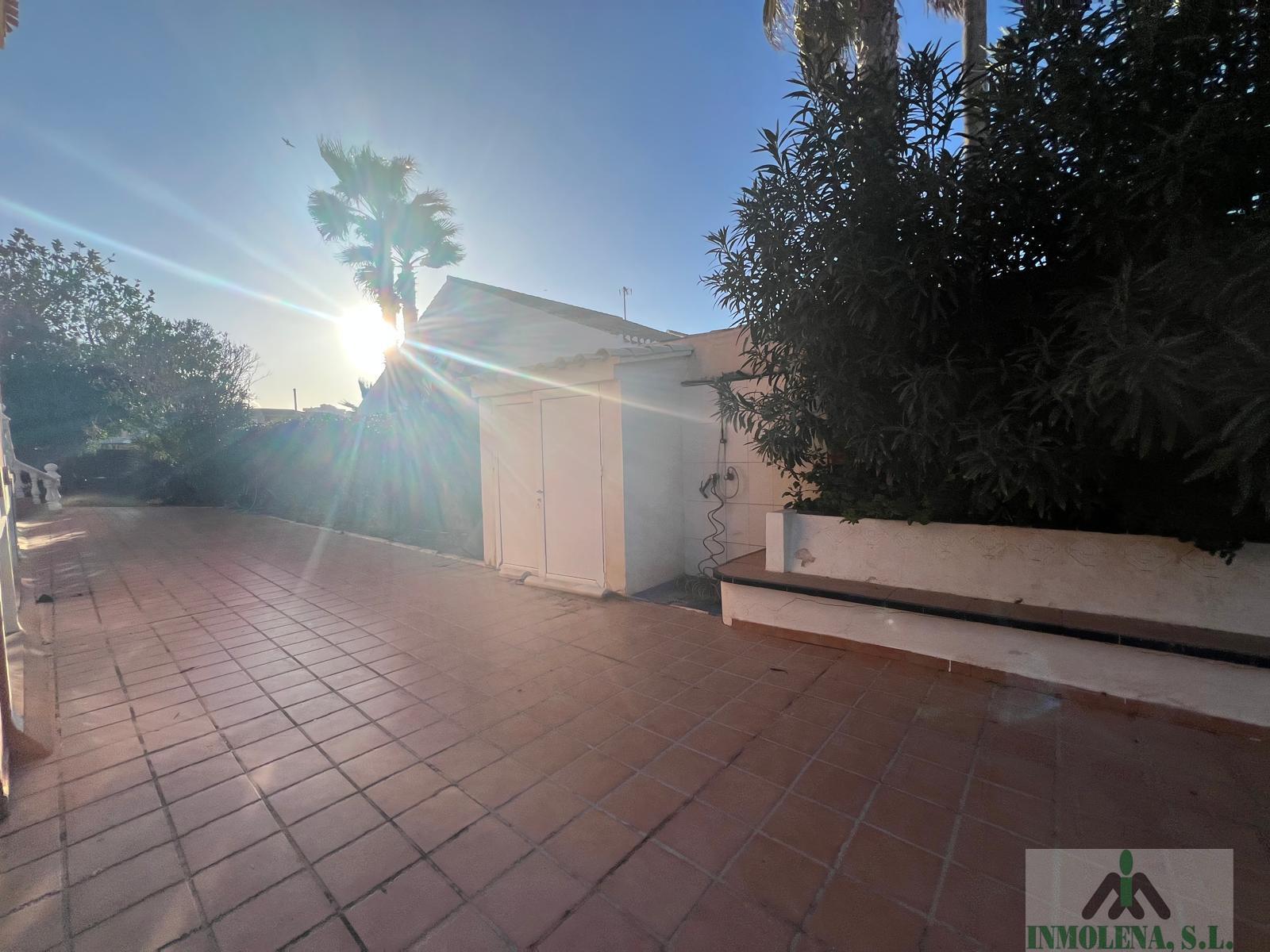 For sale of chalet in La Manga del Mar Menor
