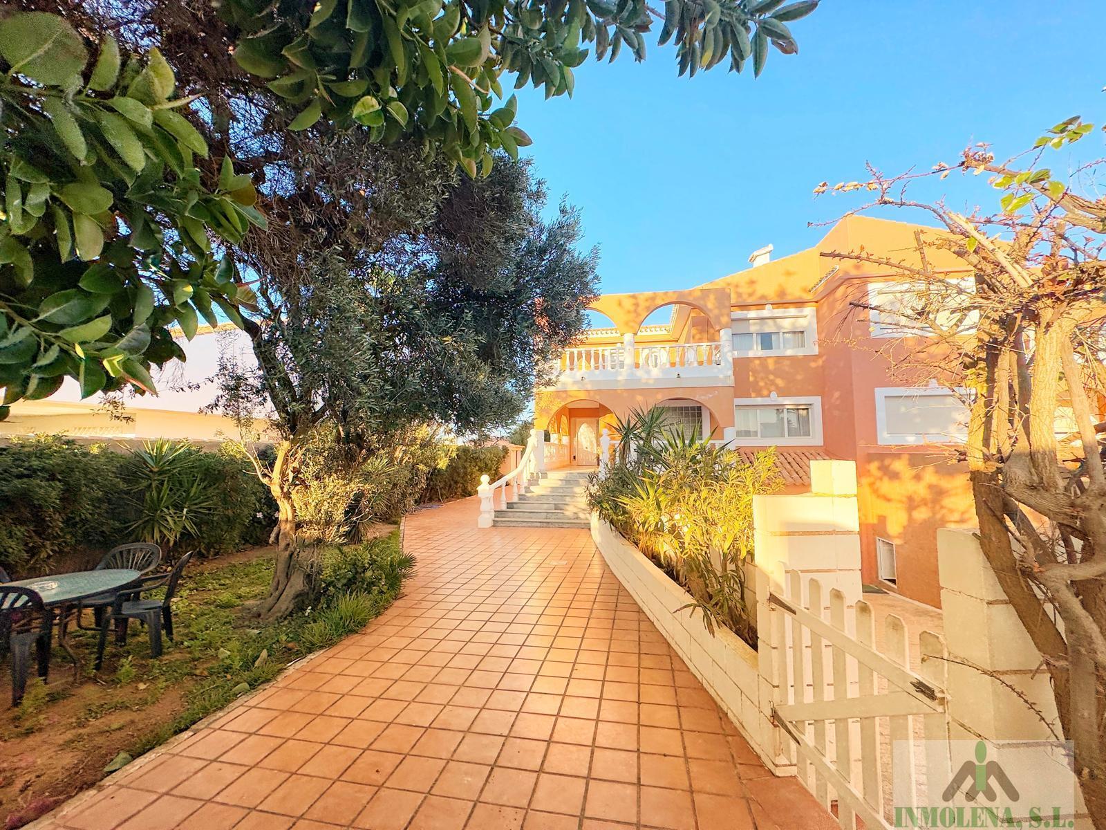 Venta de chalet en La Manga del Mar Menor