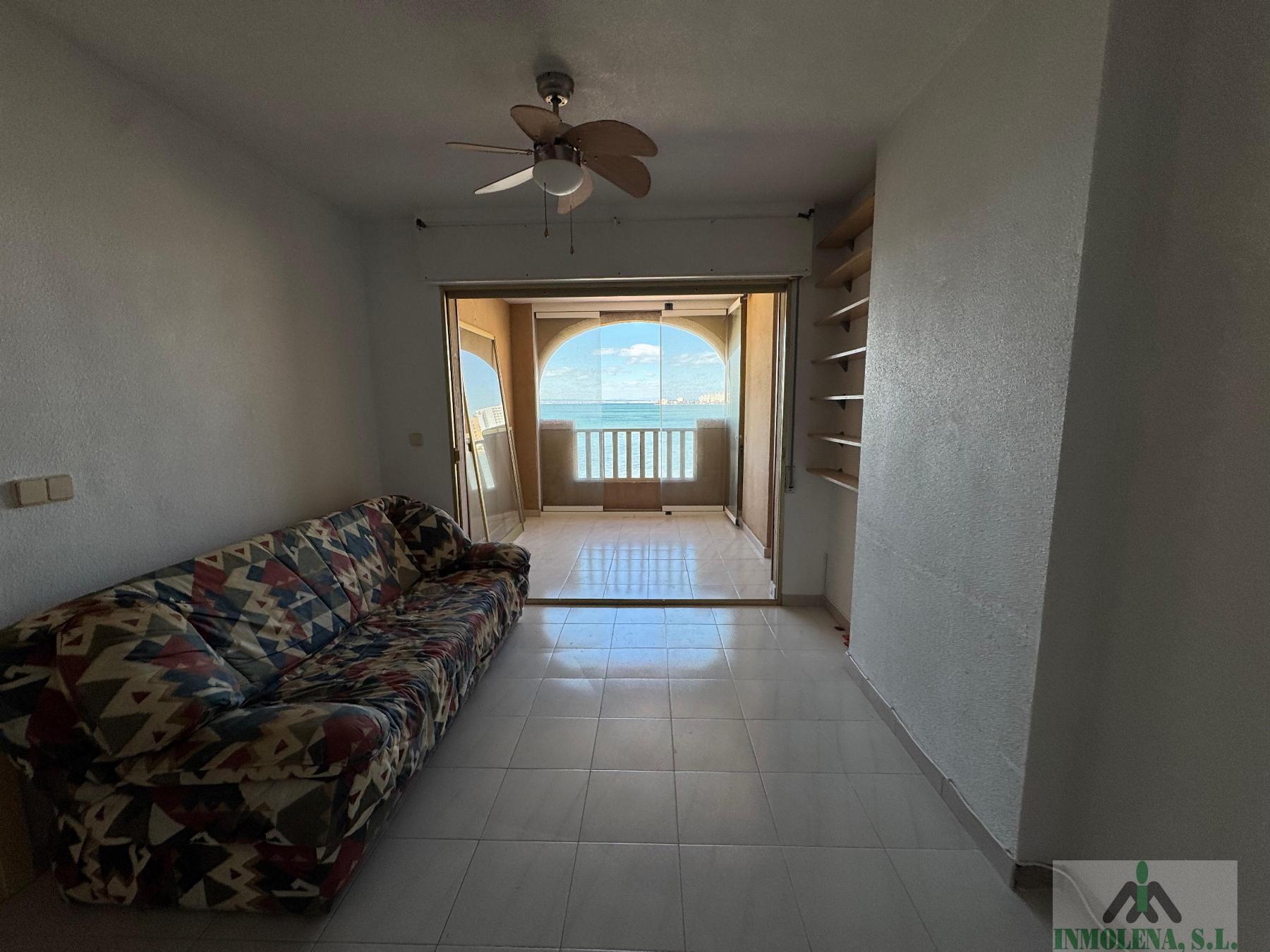 For sale of flat in La Manga del Mar Menor