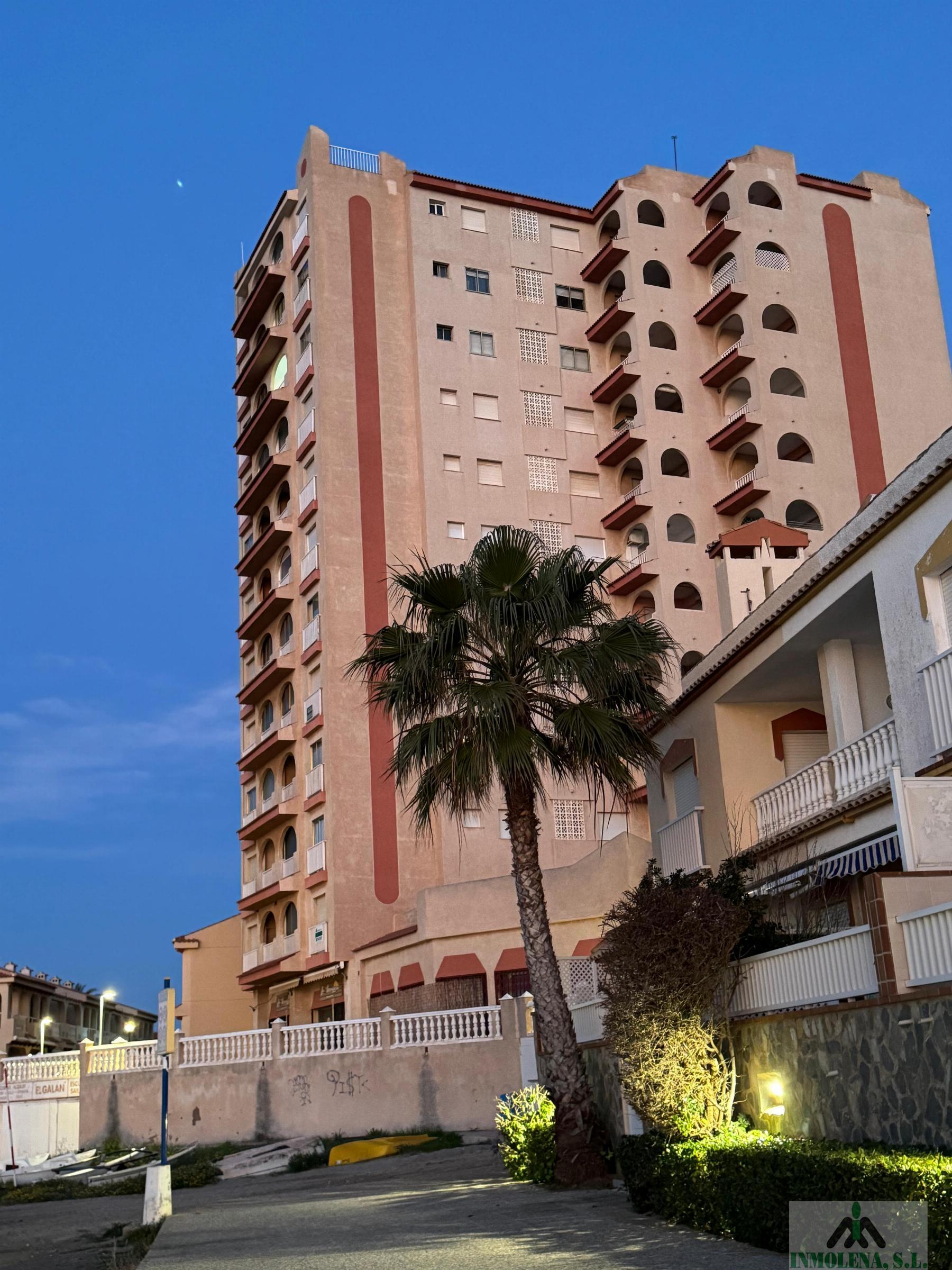 For sale of flat in La Manga del Mar Menor